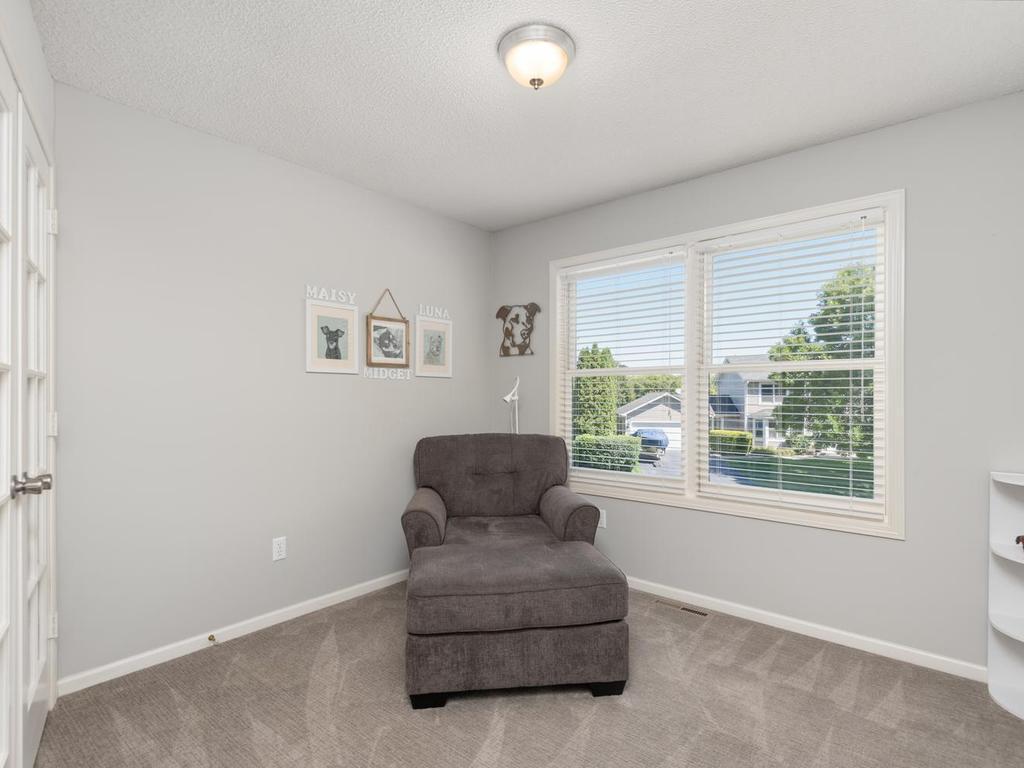 733 Ashley Drive Property Photo 23