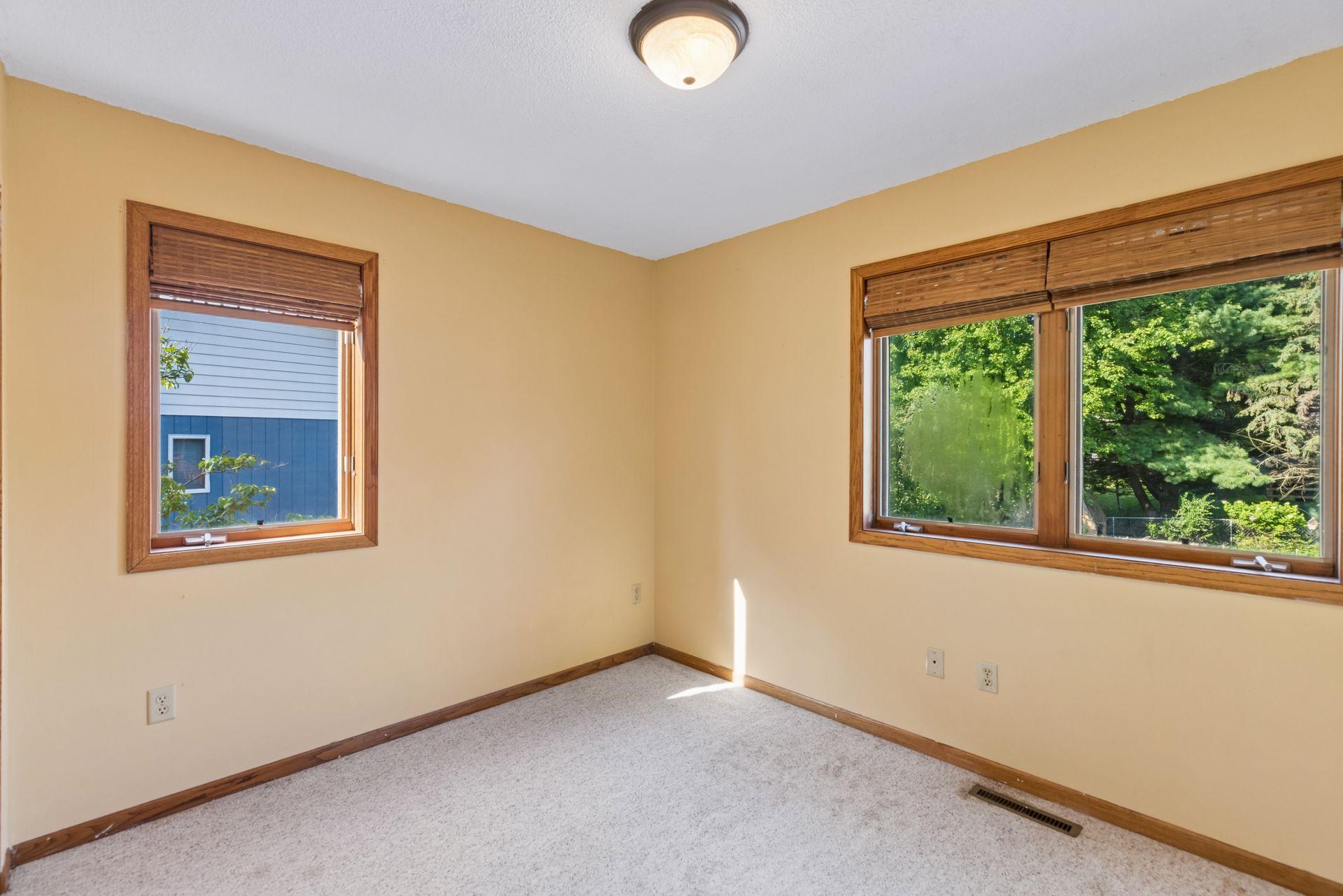 818 Pine Tree Trail Property Photo 20