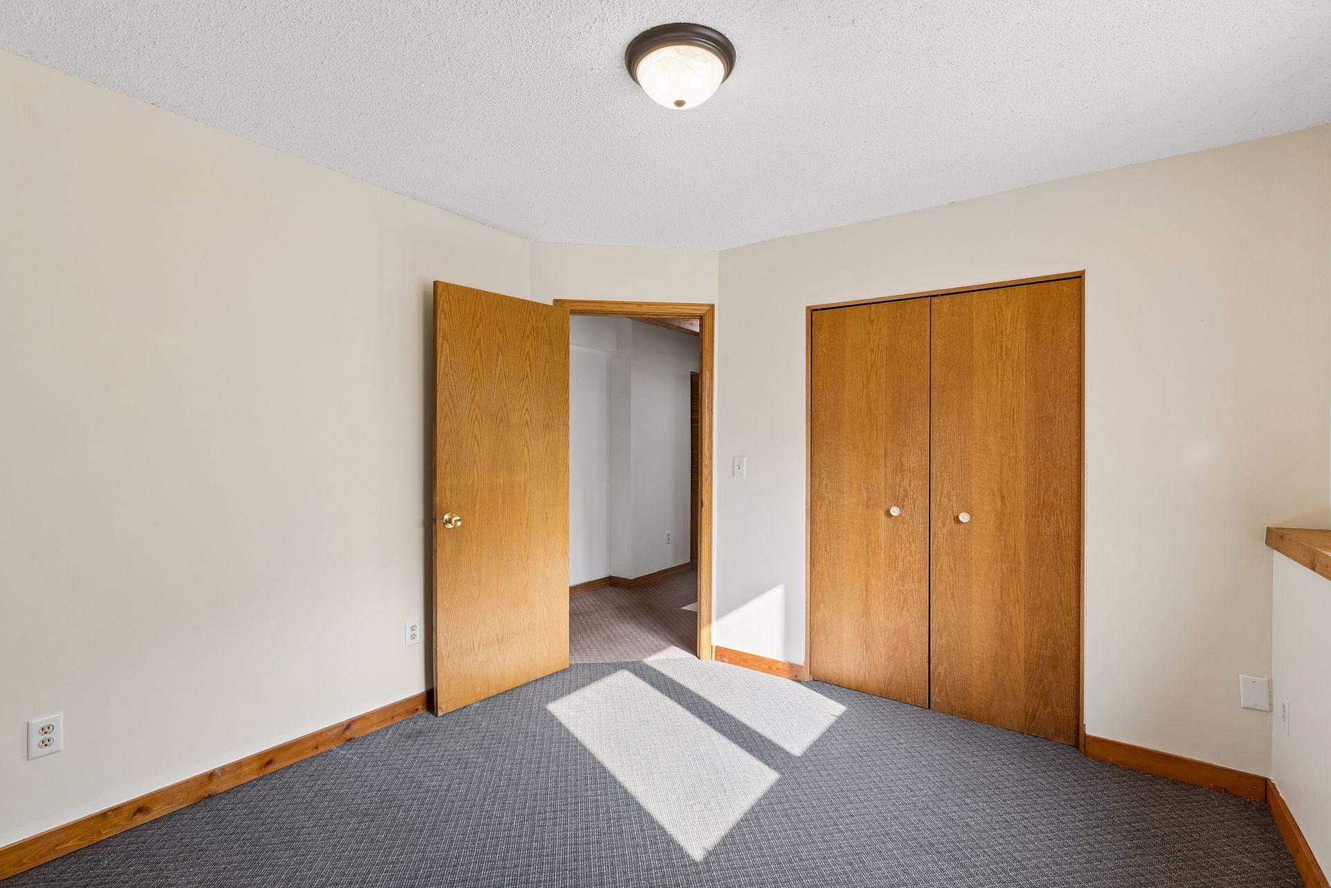 818 Pine Tree Trail Property Photo 28