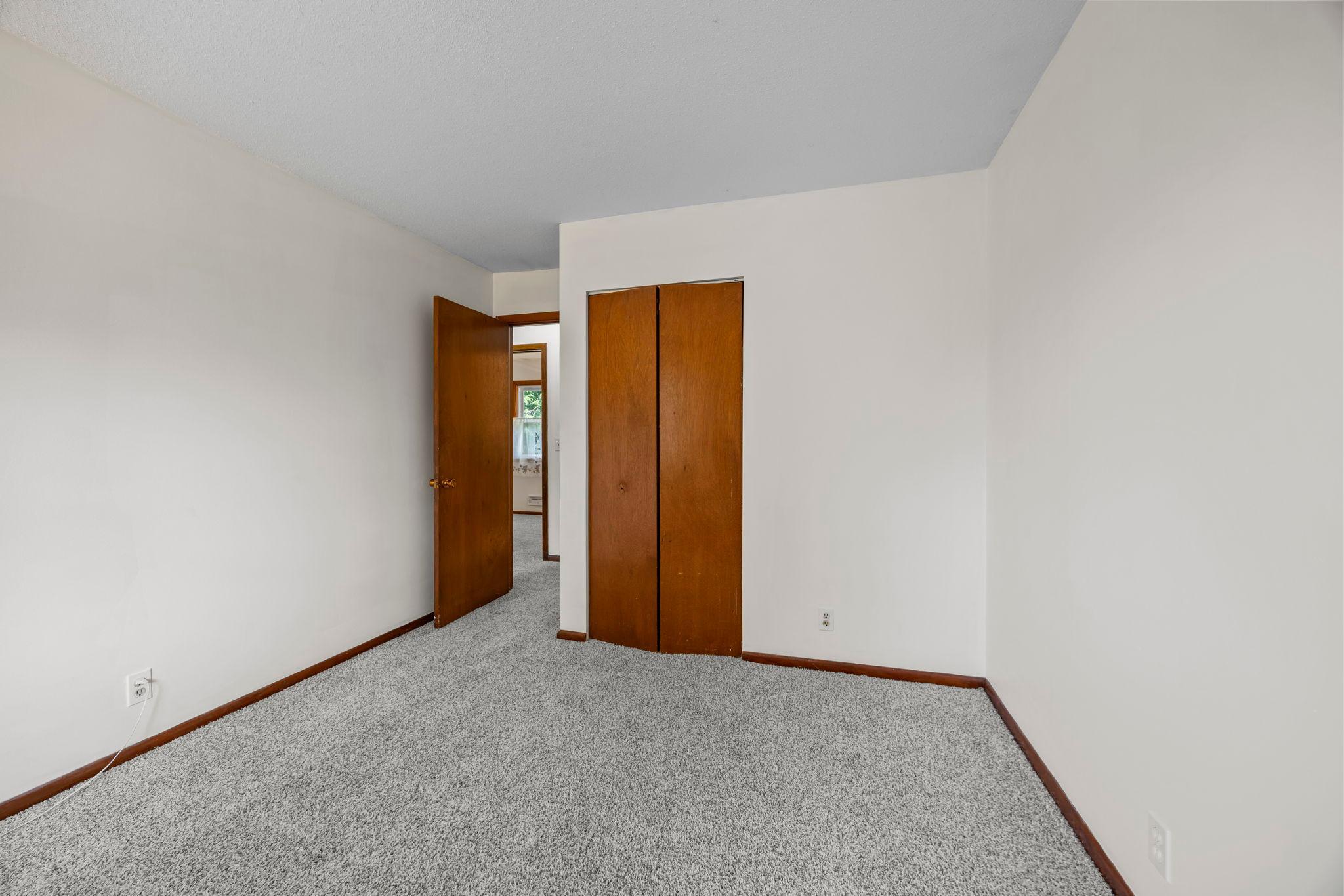 168 Linden Circle Property Photo 13