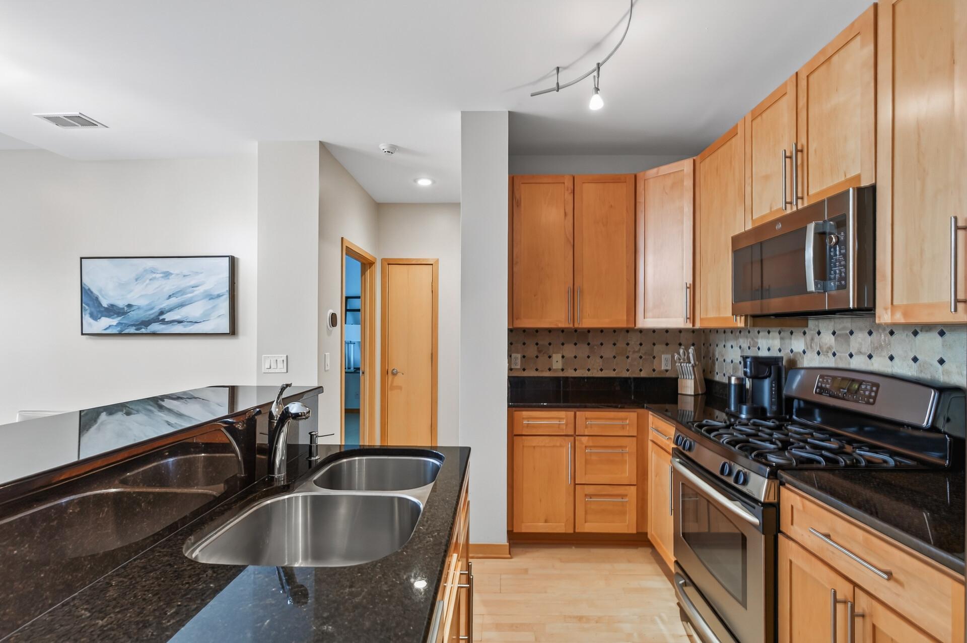 530 E Grant Street E Property Photo 15