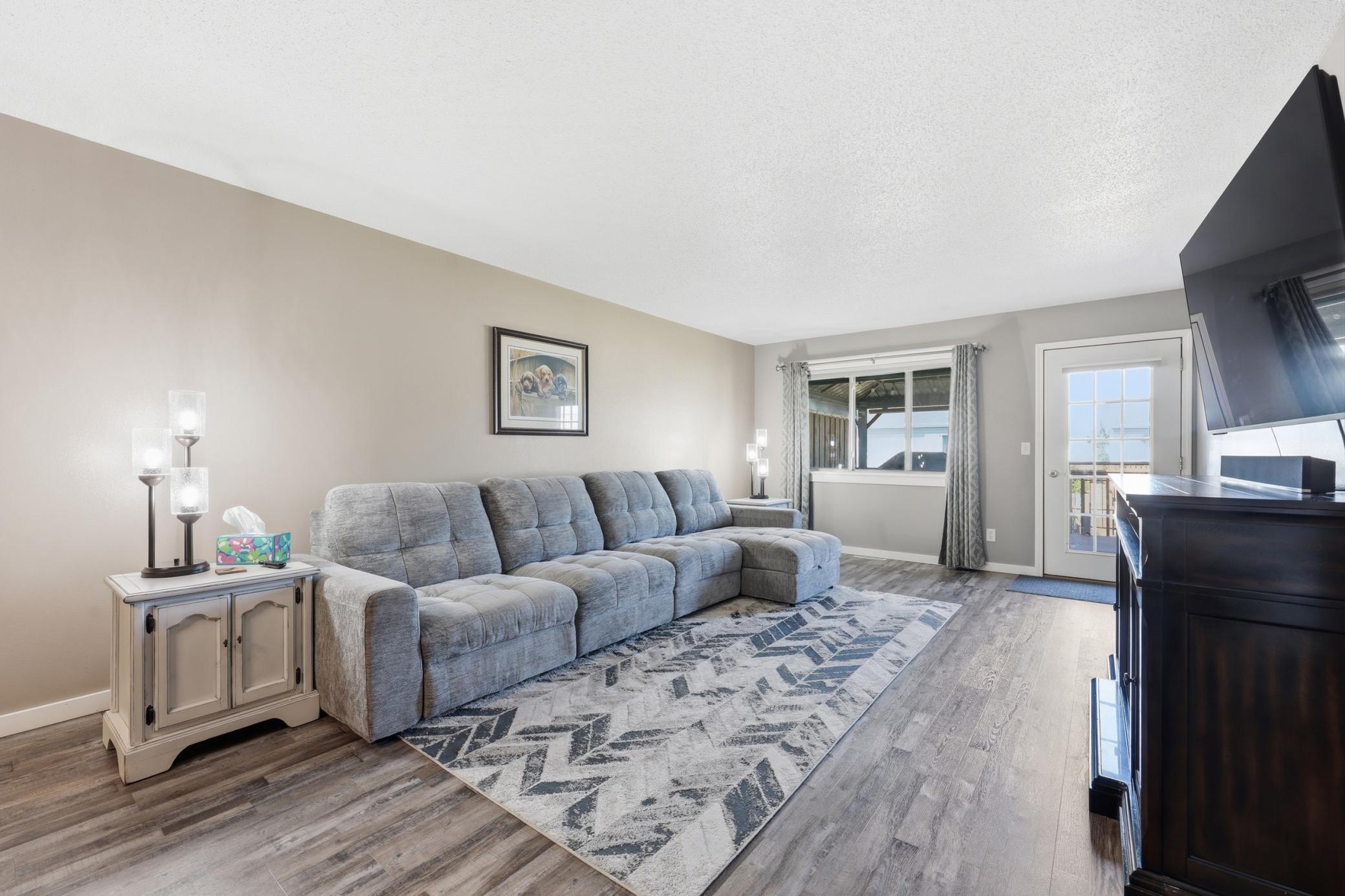 1512 19th Avenue E Property Photo 7