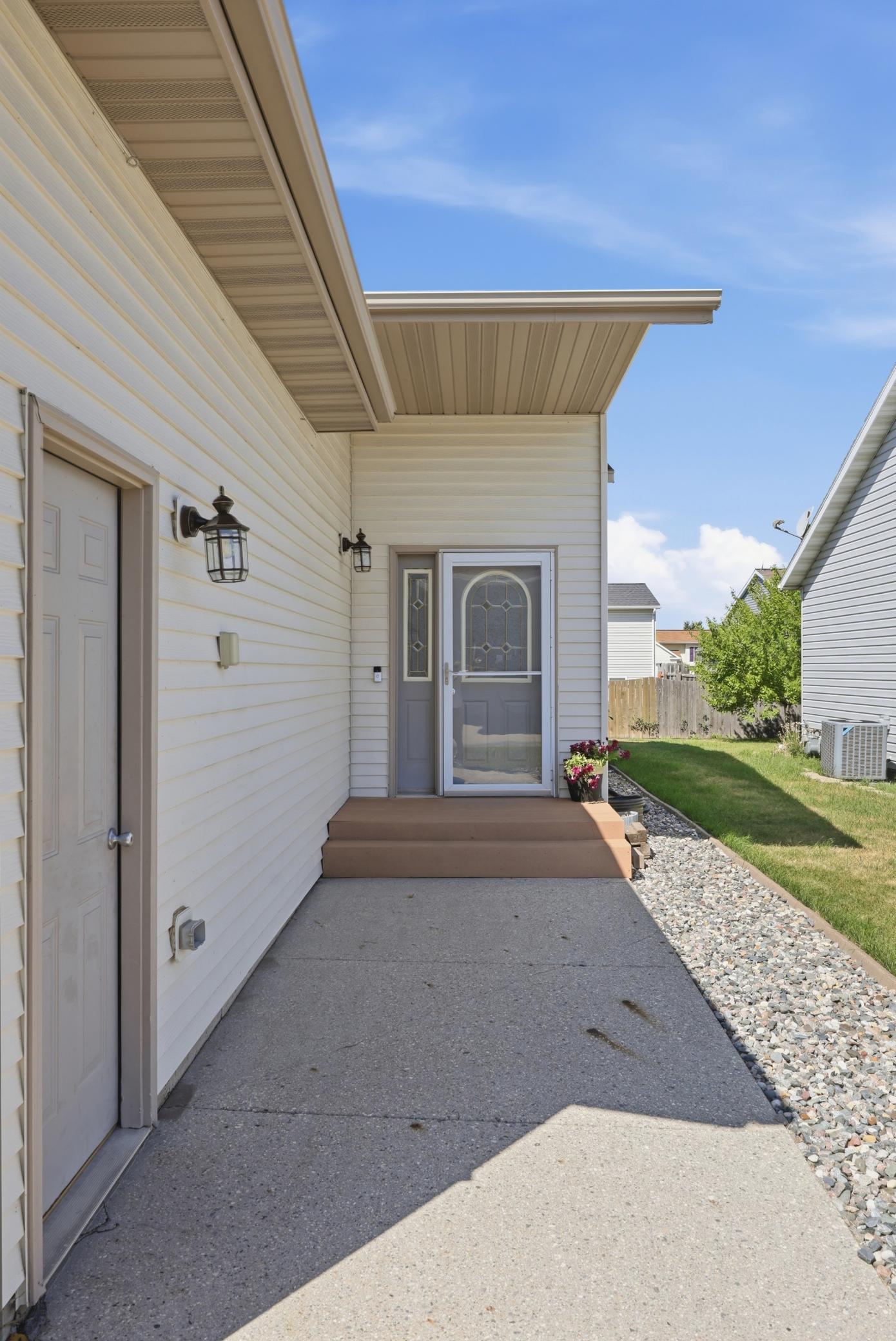 1512 19th Avenue E Property Photo 13