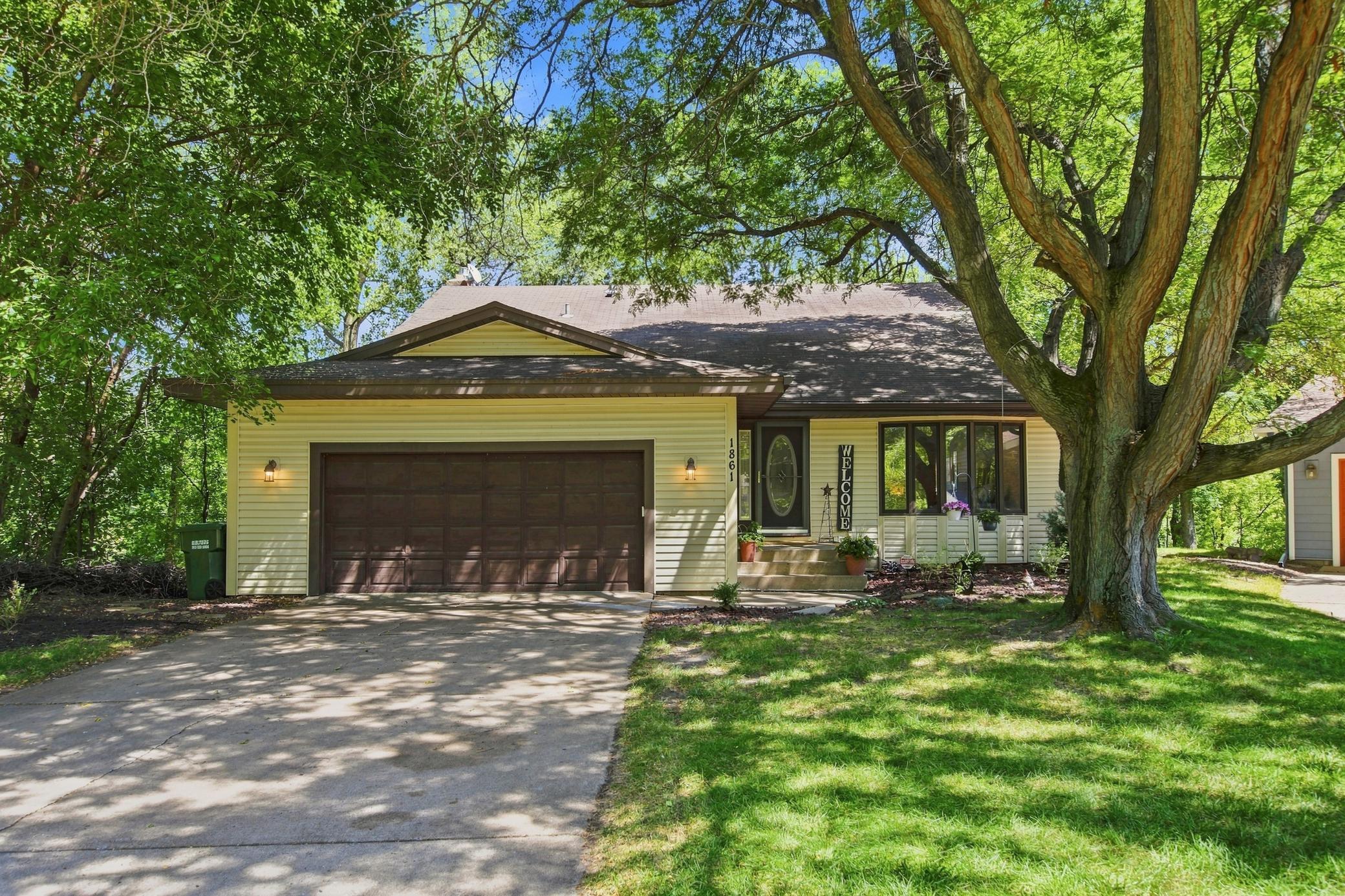 1861 Stinson Boulevard Property Photo 4
