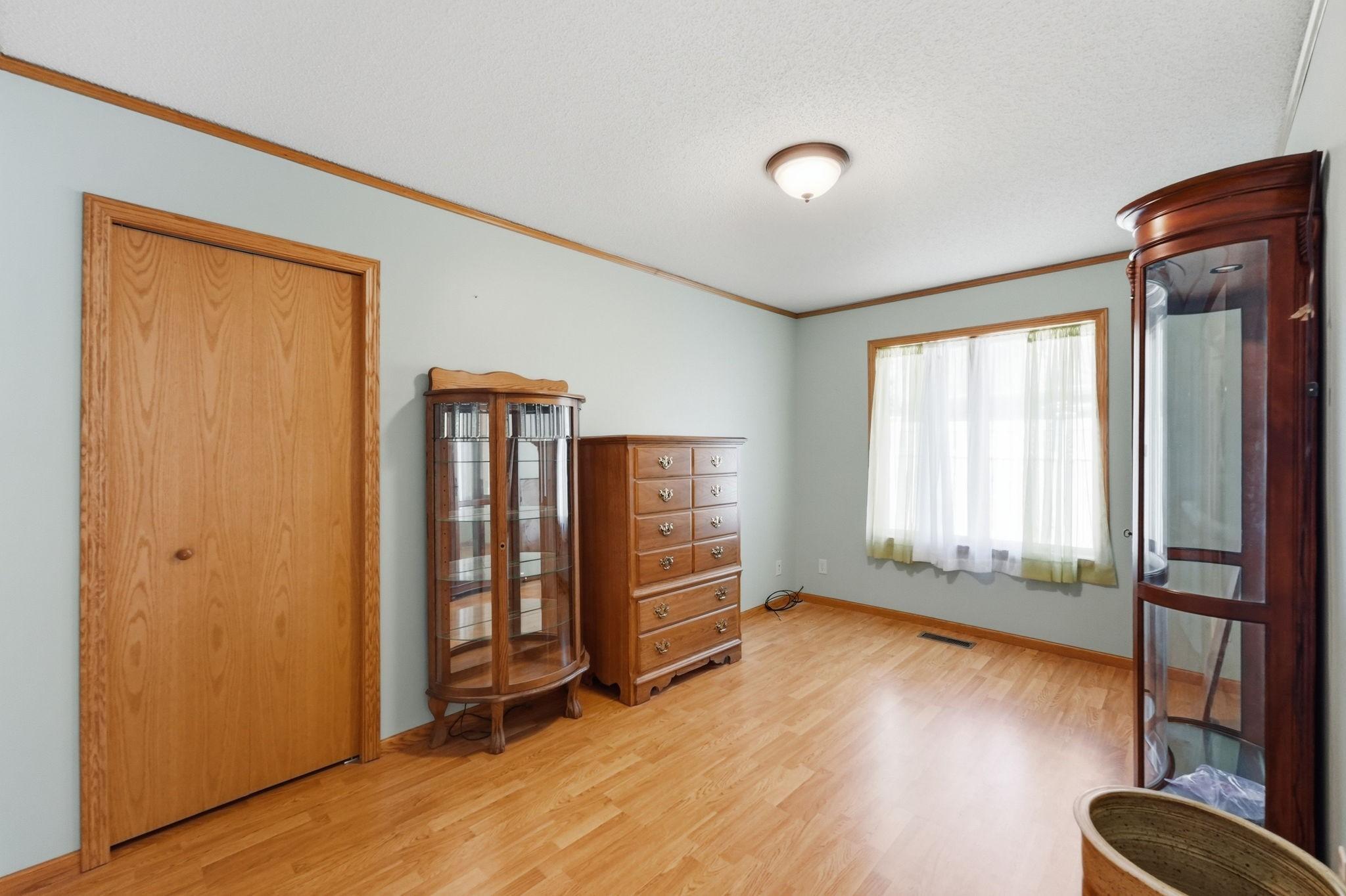 207 Circle View Drive Property Photo 12