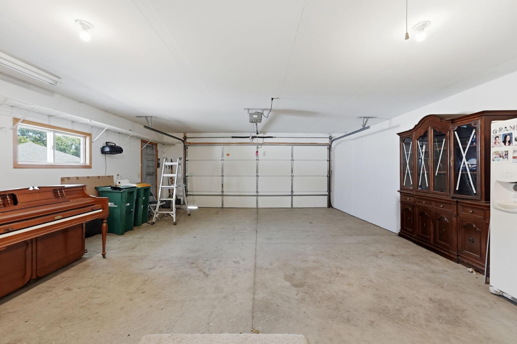 207 Circle View Drive Property Photo 17