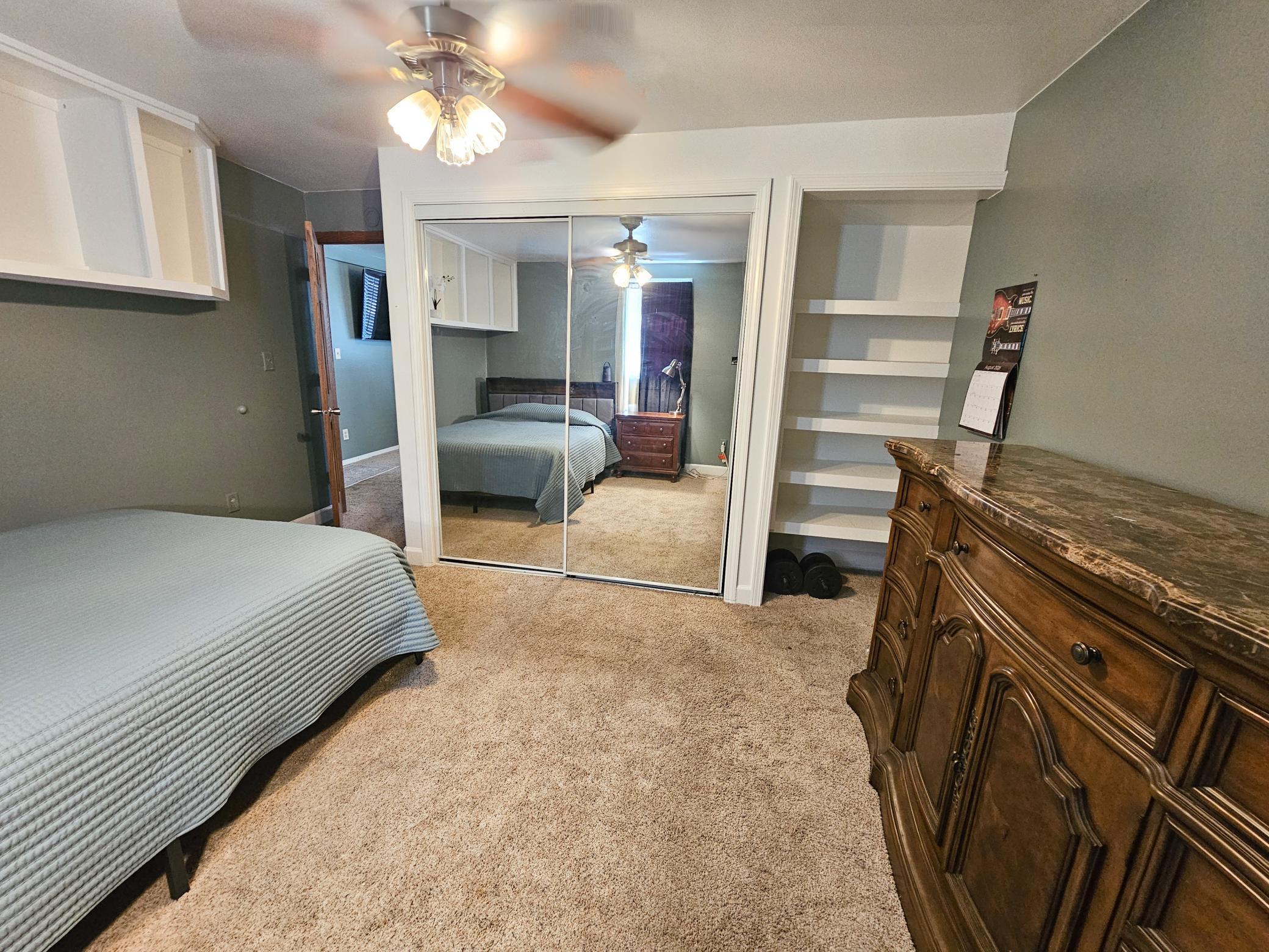 407 S 2nd Street Property Photo 6