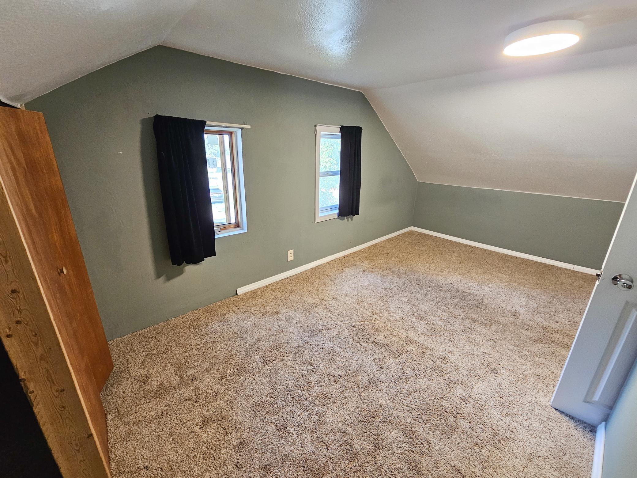 407 S 2nd Street Property Photo 20