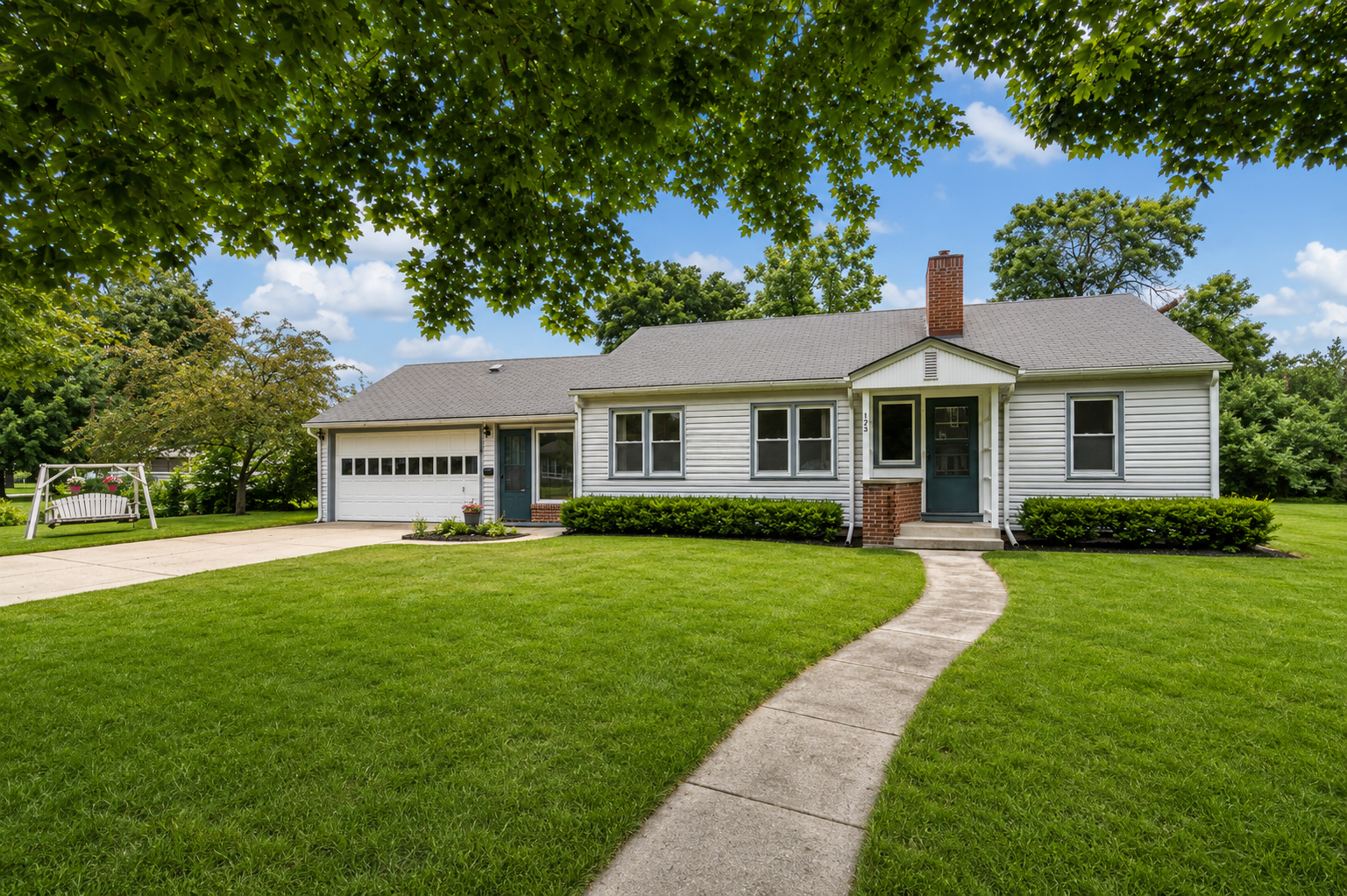 128 N Park Lane Property Photo 1