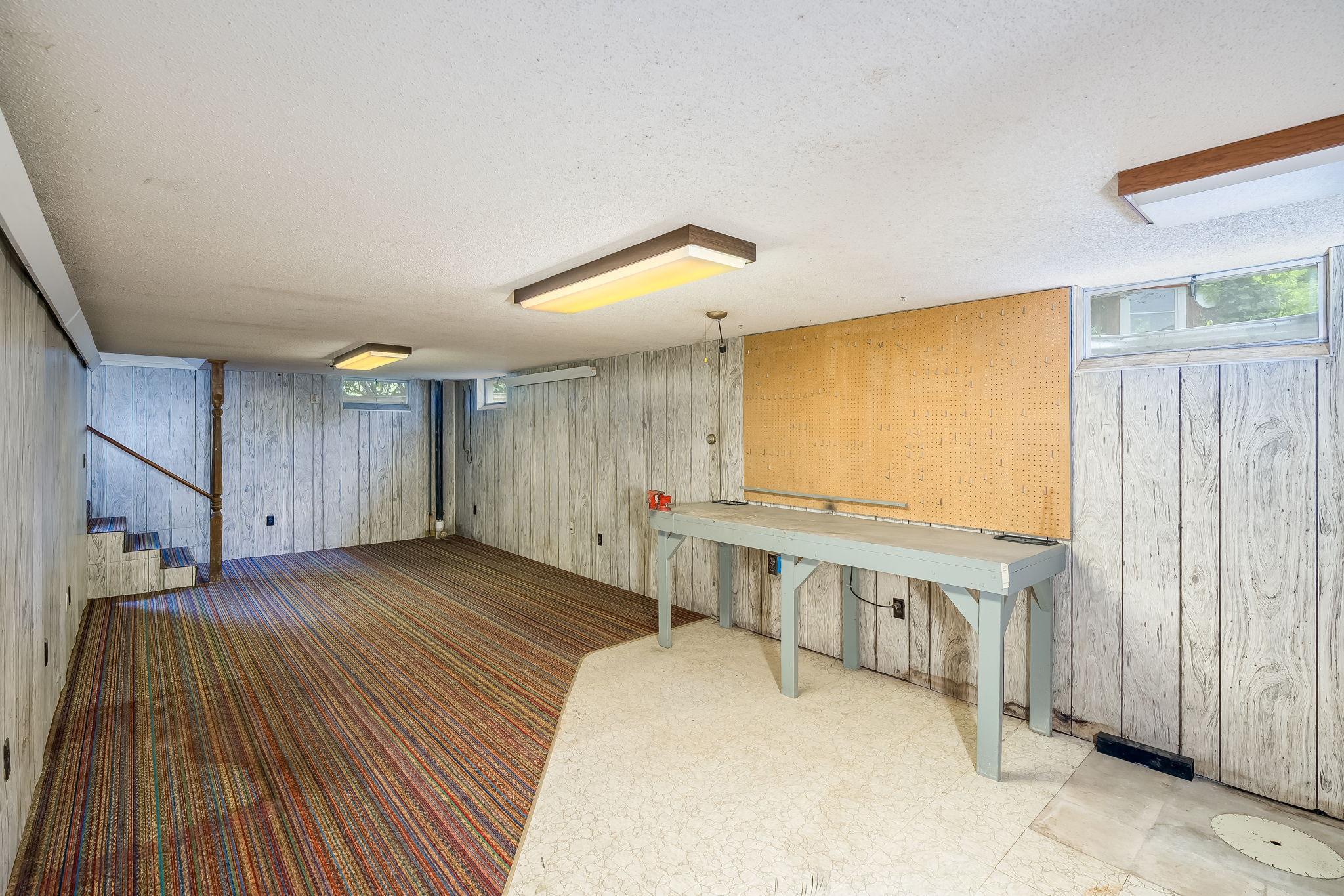 128 N Park Lane Property Photo 33