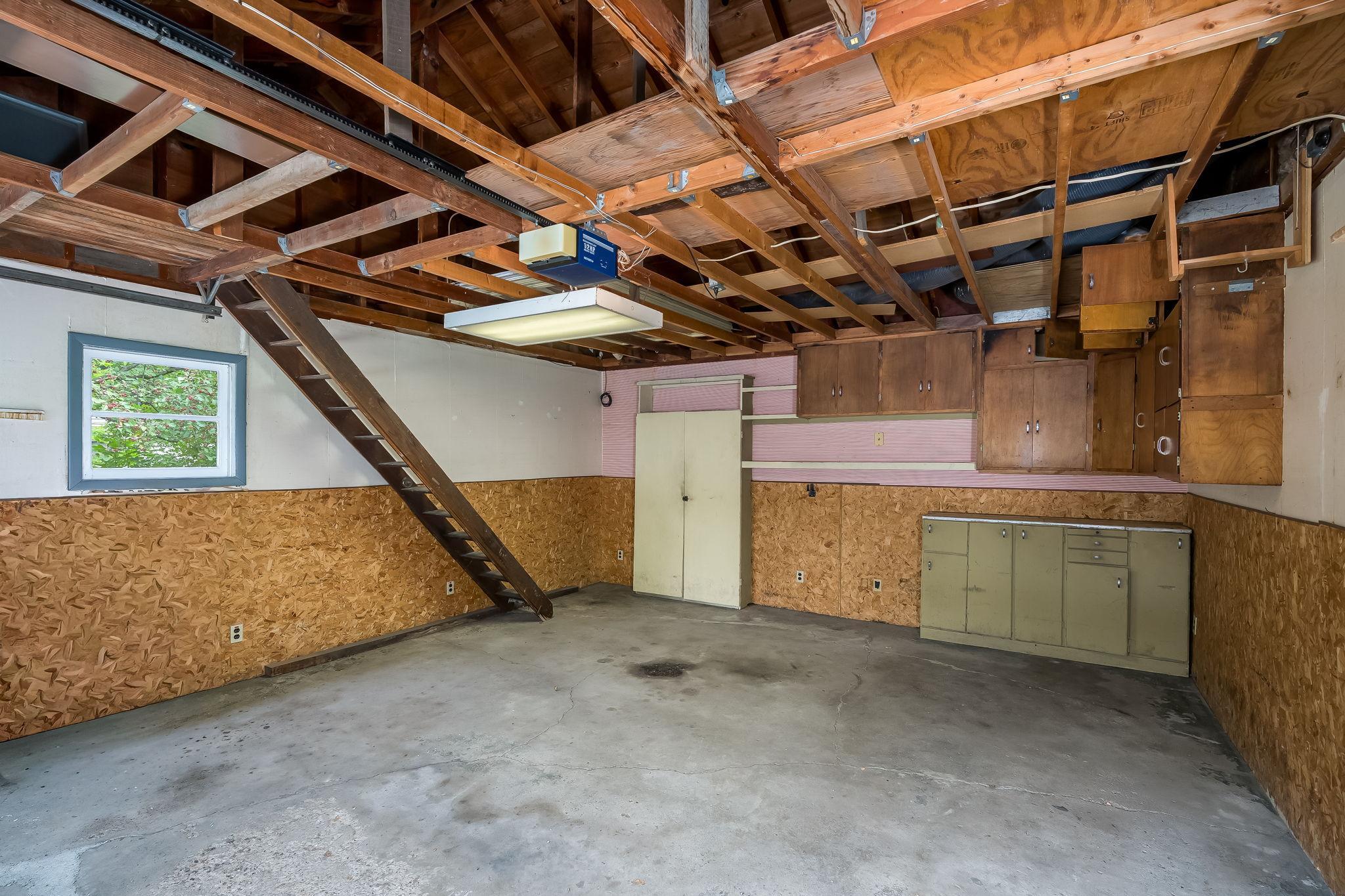 128 N Park Lane Property Photo 35
