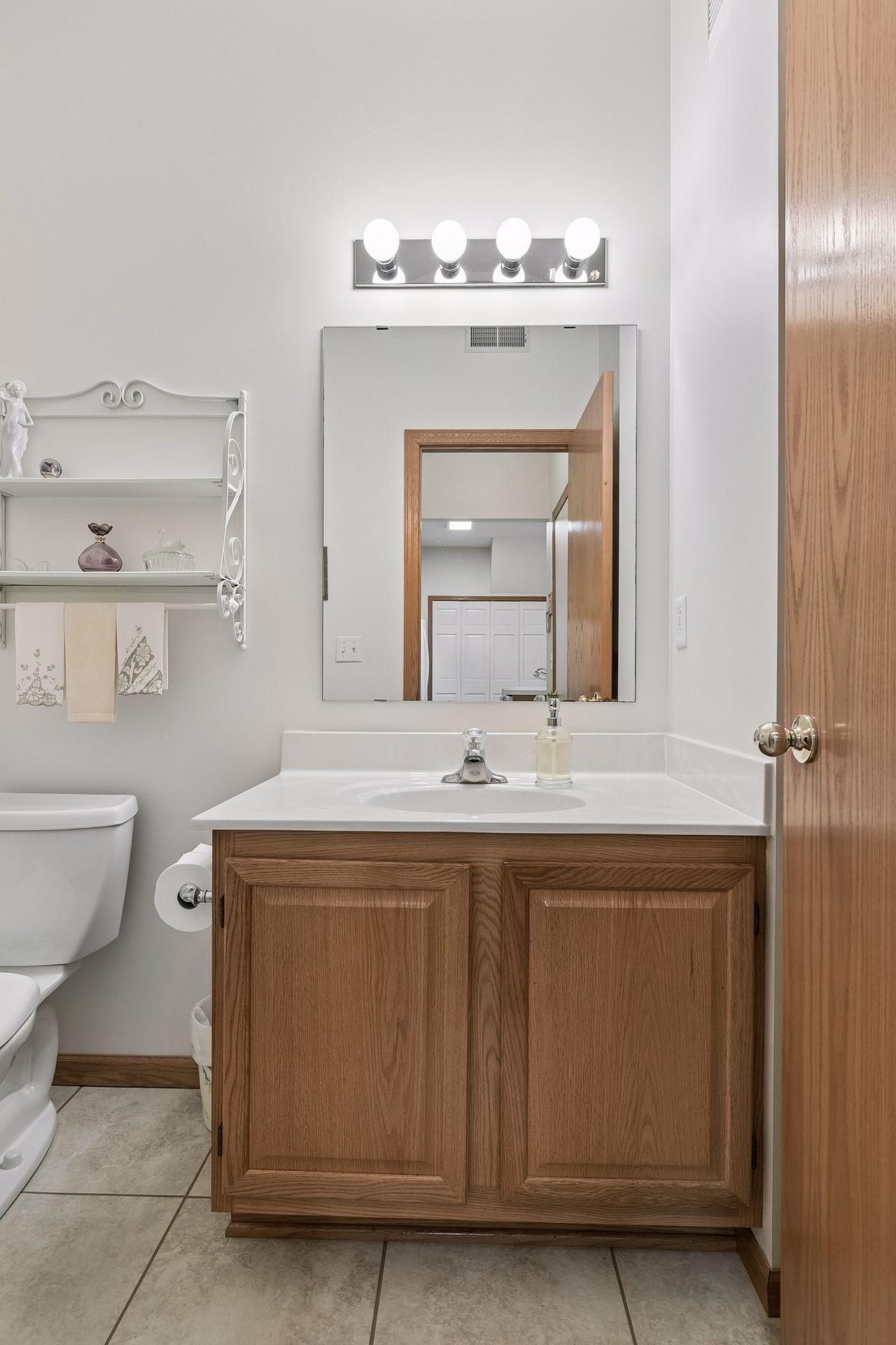 17904 Cobblestone Way 37 Property Photo 16