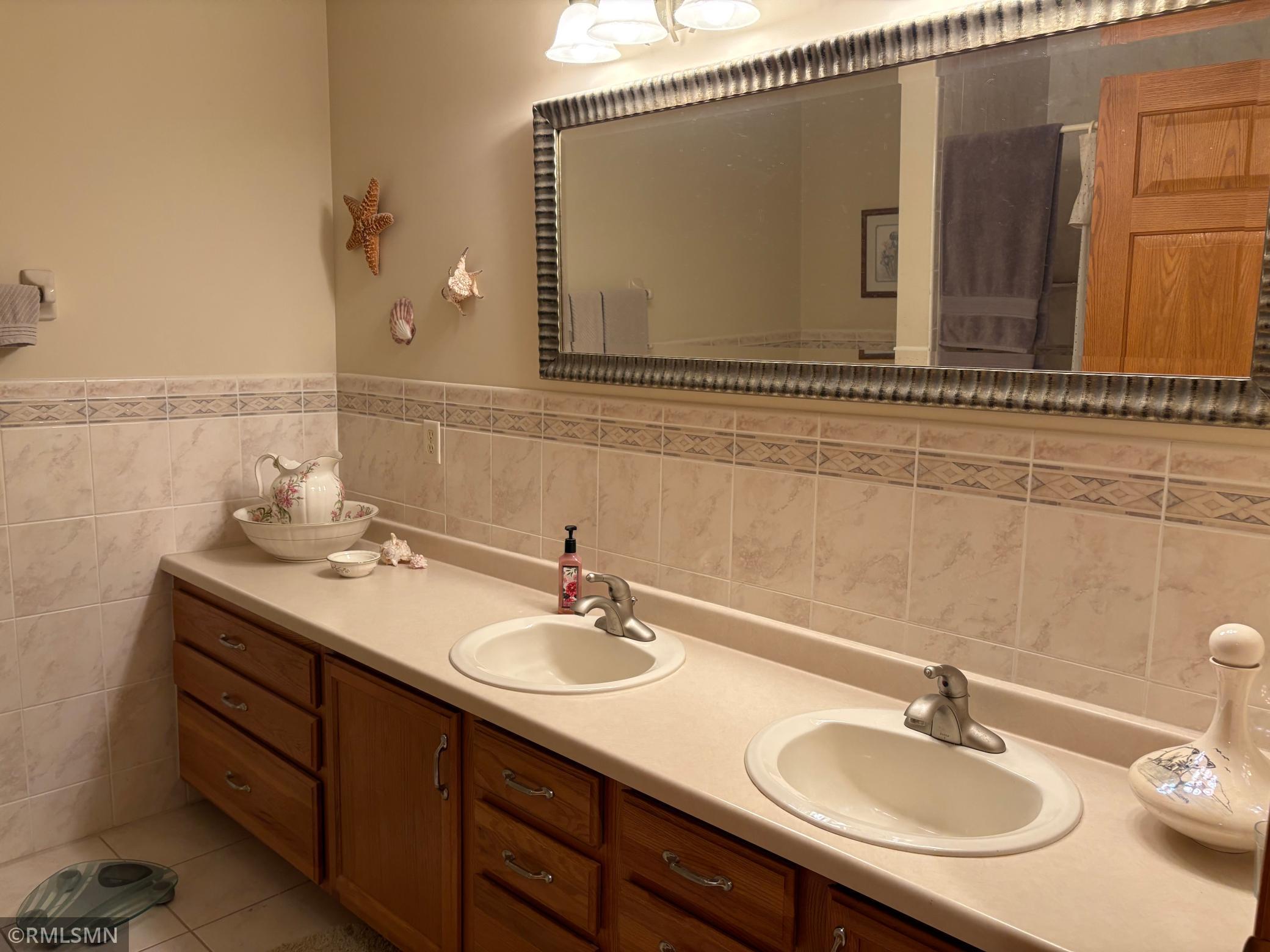 17135 705th Avenue Property Photo 8