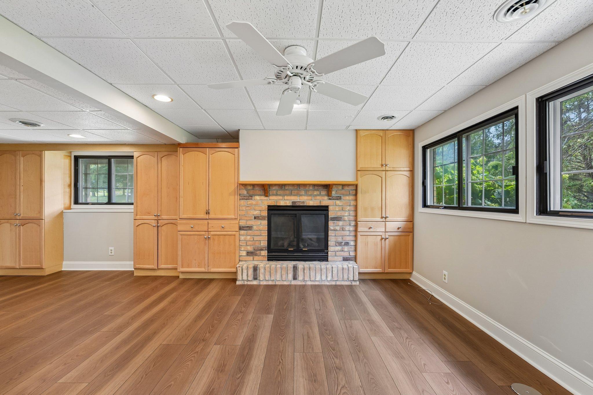 2301 Mailand Road E Property Photo 15