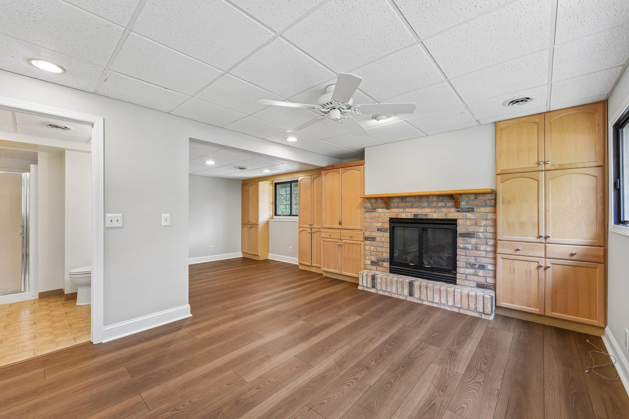2301 Mailand Road E Property Photo 16