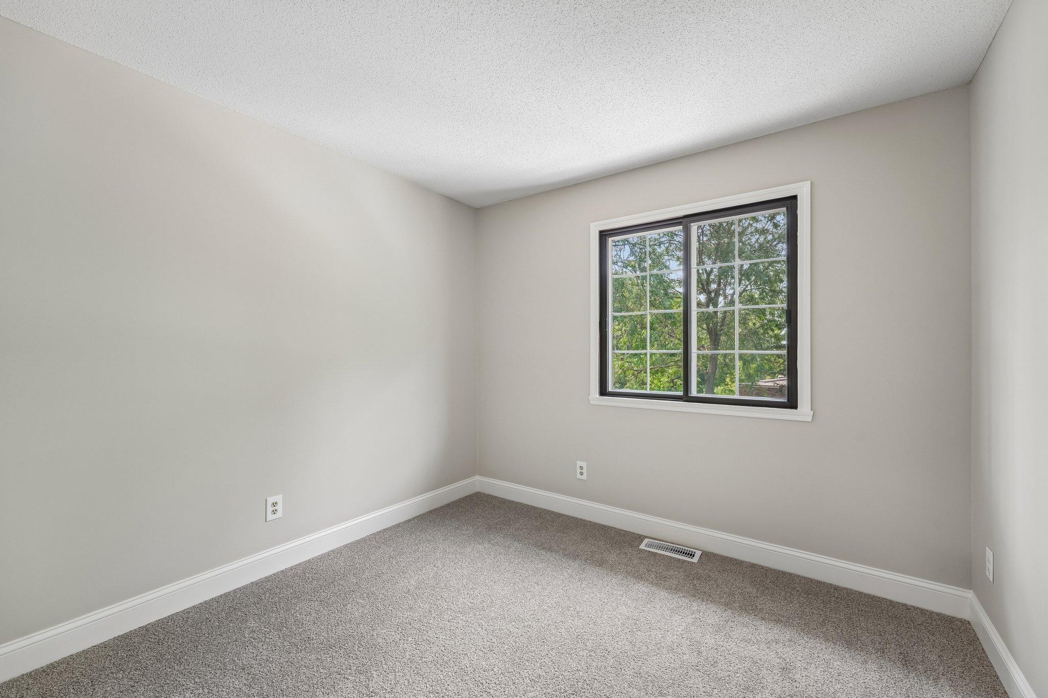 2301 Mailand Road E Property Photo 23