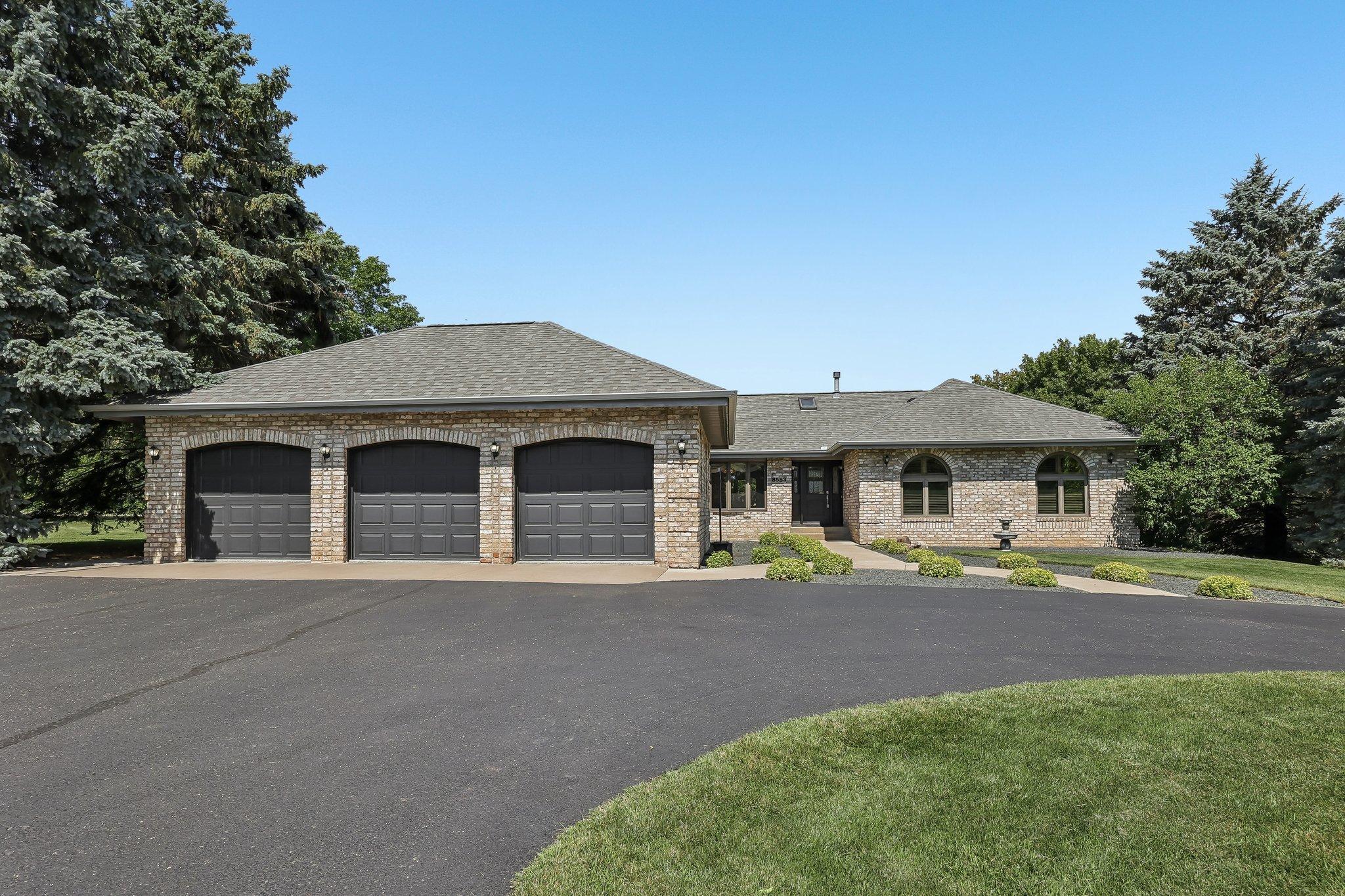 8583 Bower Path Property Photo 2