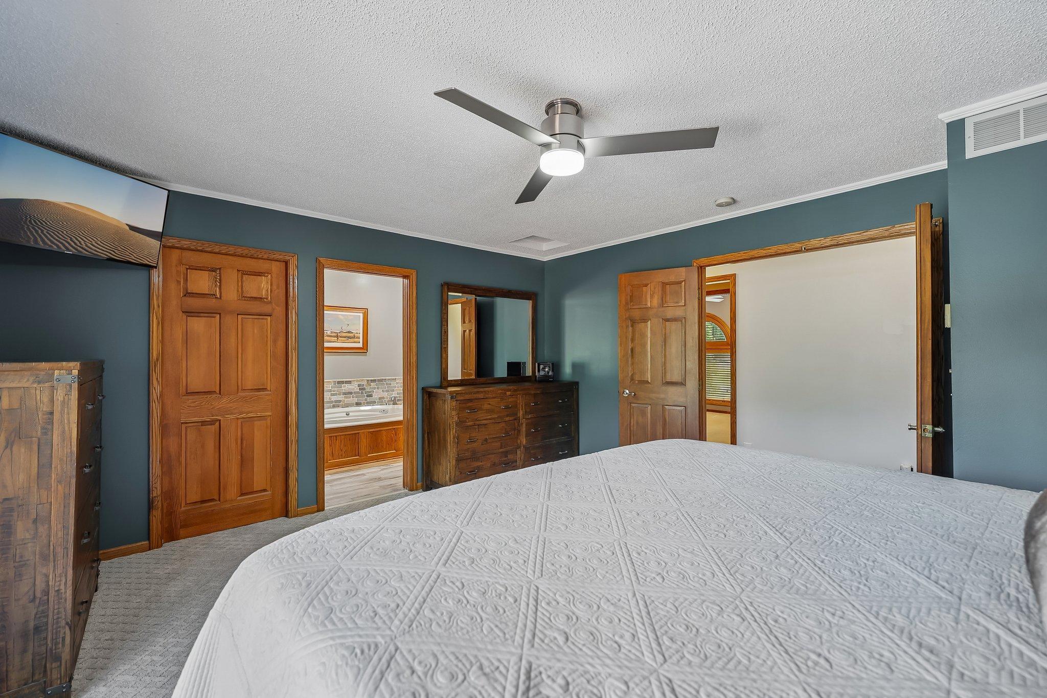 8583 Bower Path Property Photo 23