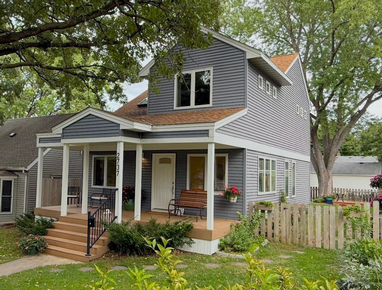 2737 Hampshire Avenue S Property Photo 1