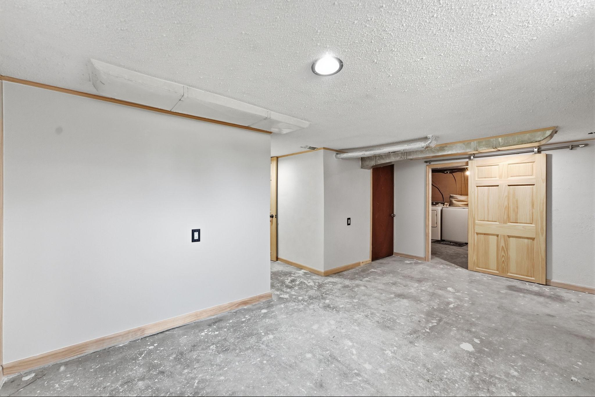 1009 Campbell Avenue Nw Property Photo 14