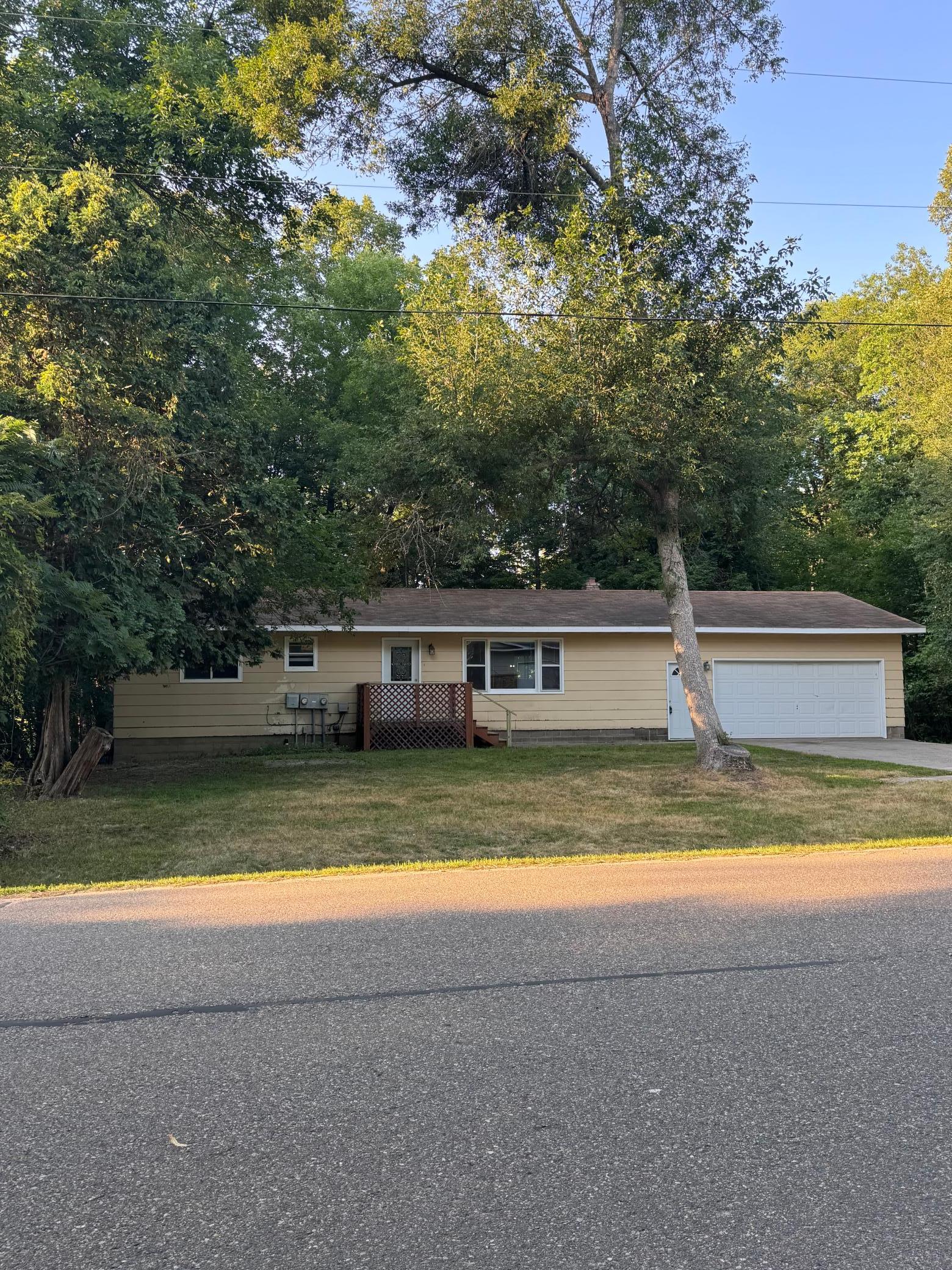 8776 Dorothy Avenue Property Photo 2