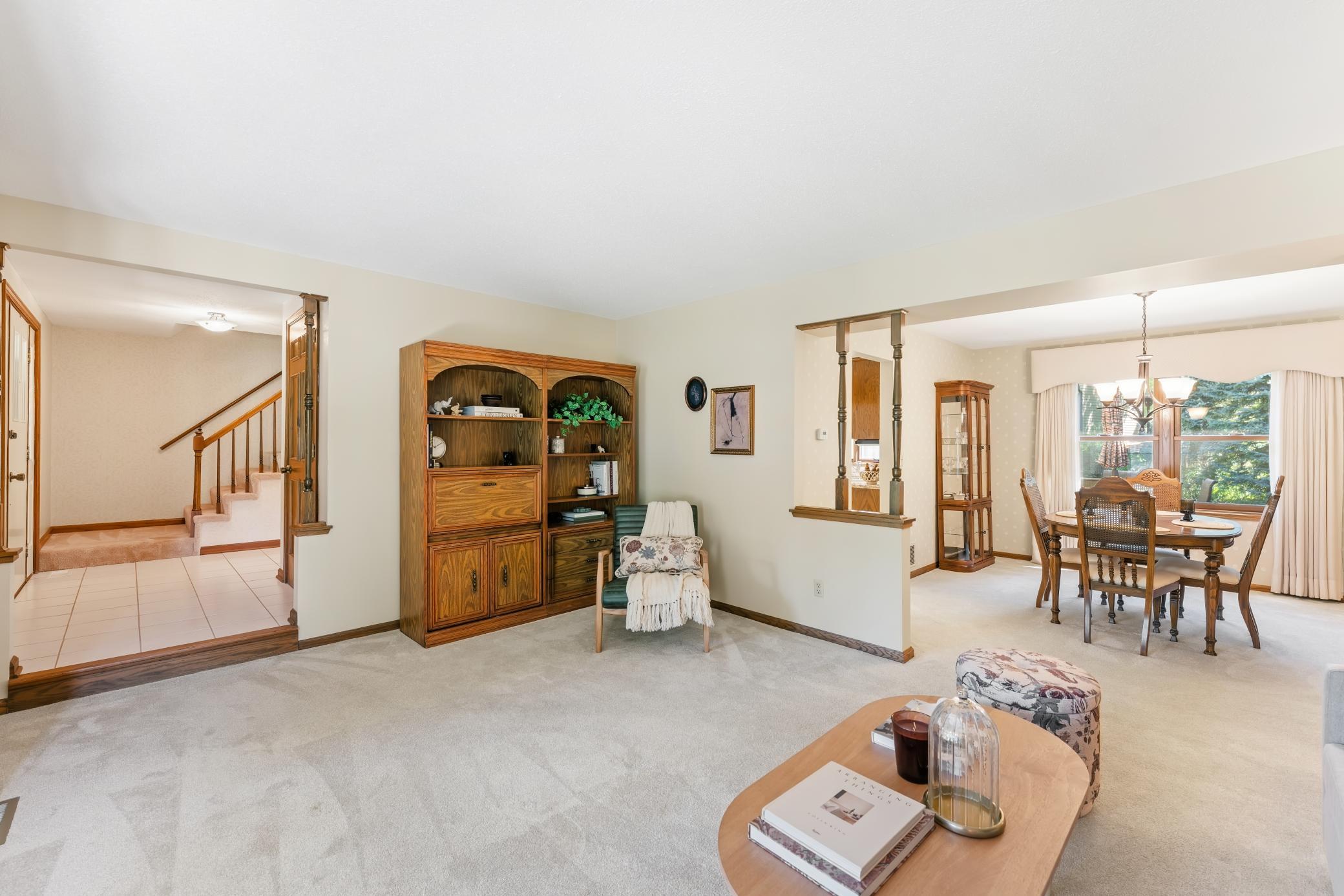 9903 Balmoral Lane Property Photo 7