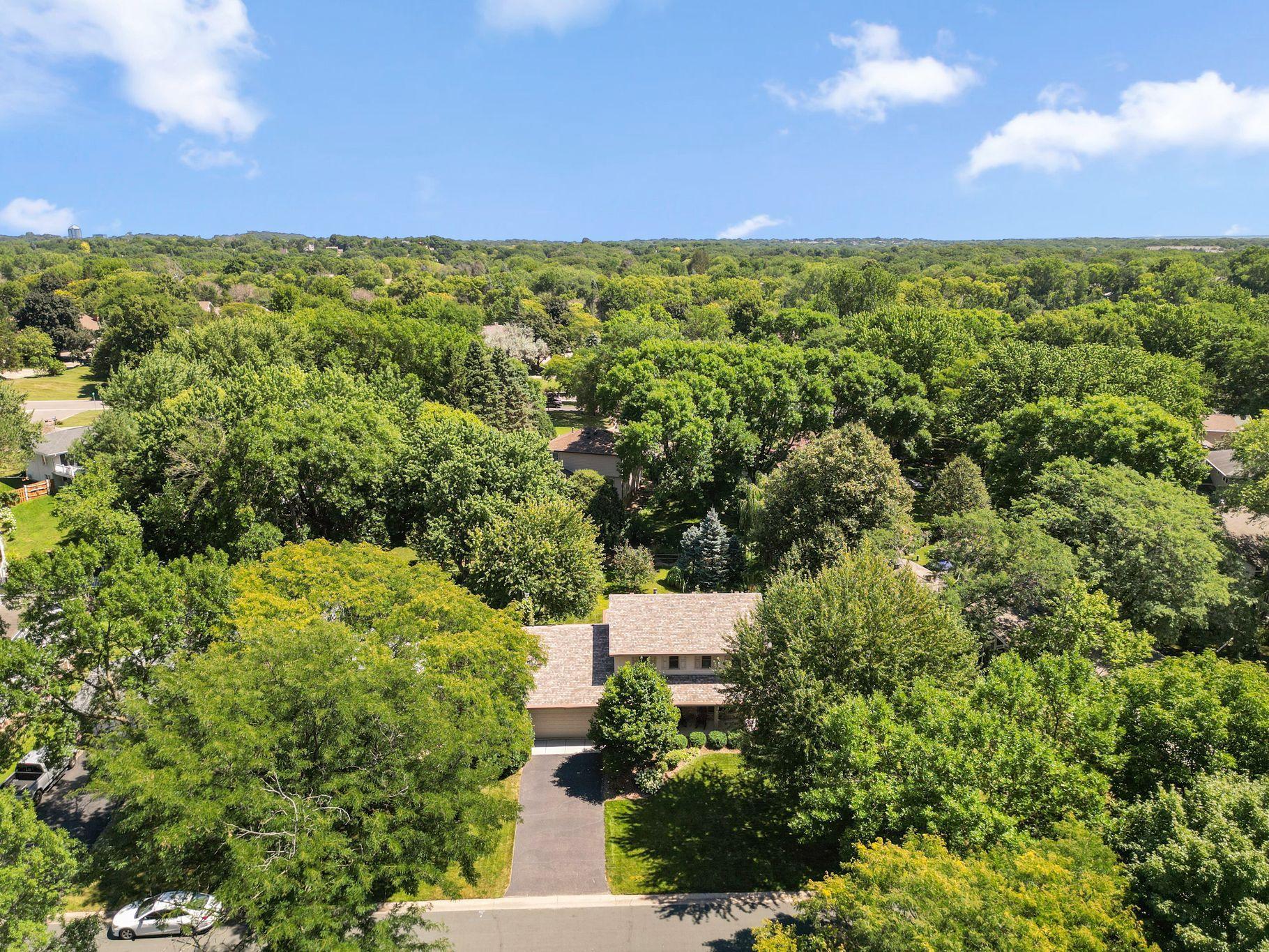 9903 Balmoral Lane Property Photo 31