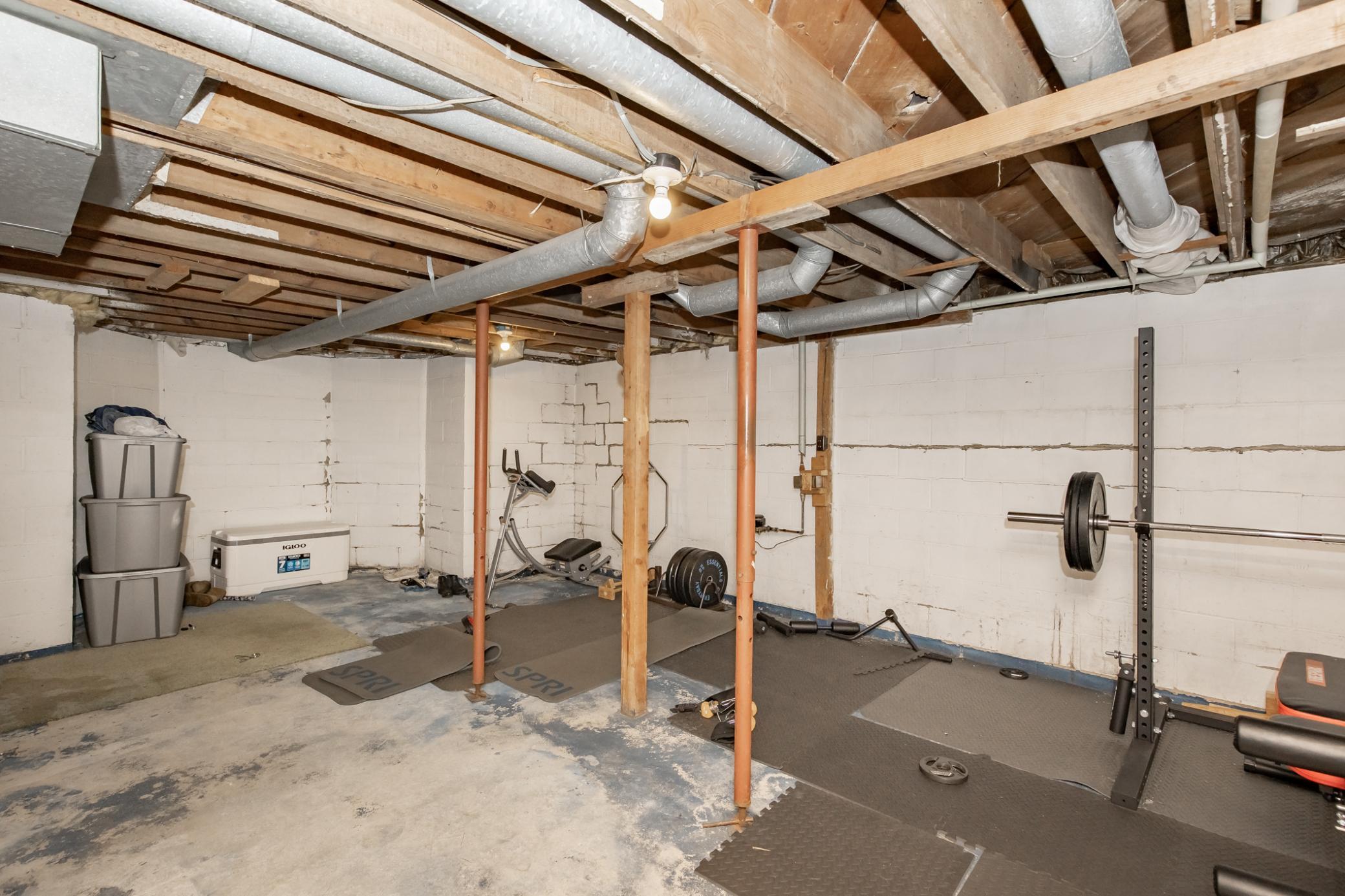 522 E Adolphus Avenue Property Photo 52