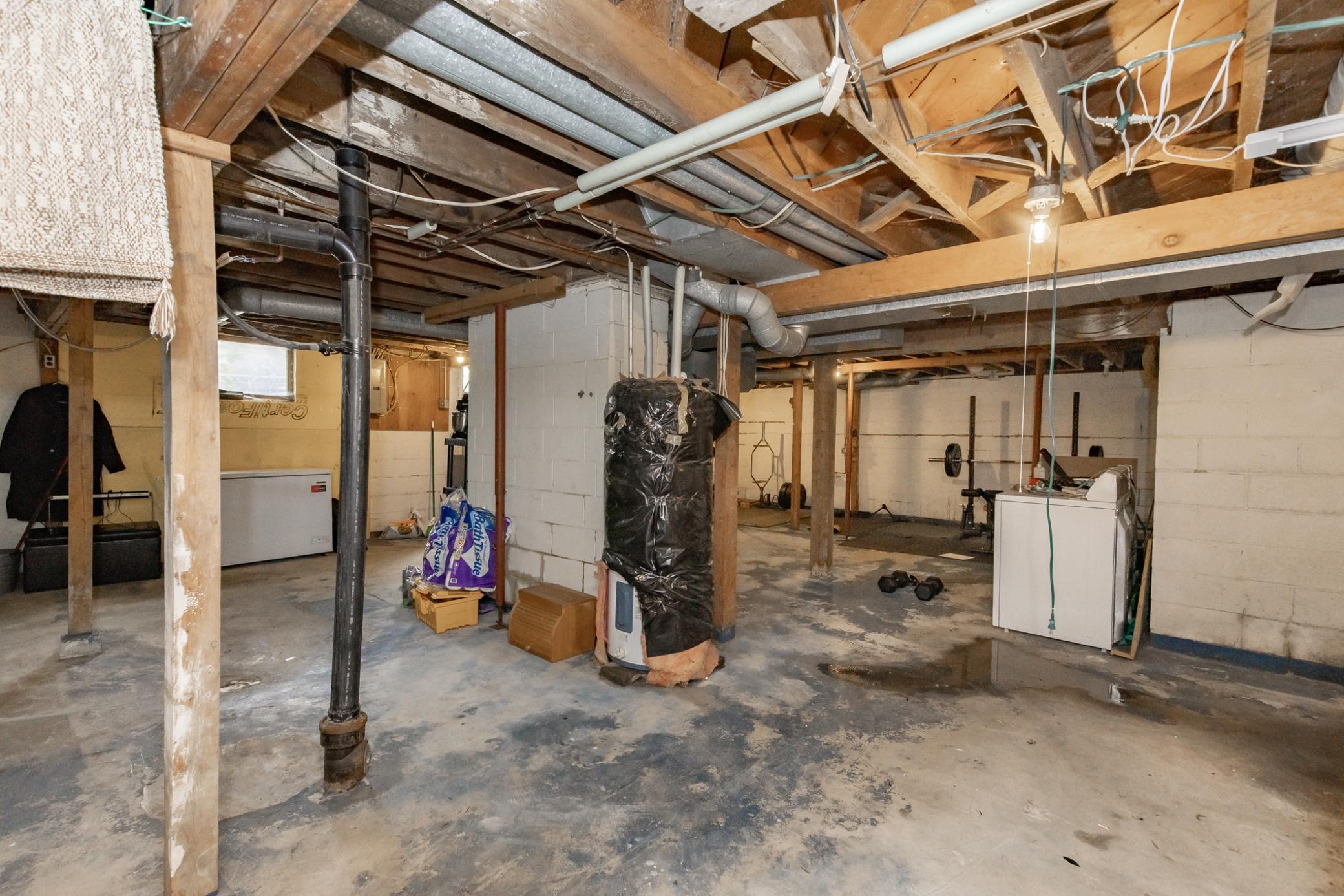 522 E Adolphus Avenue Property Photo 57