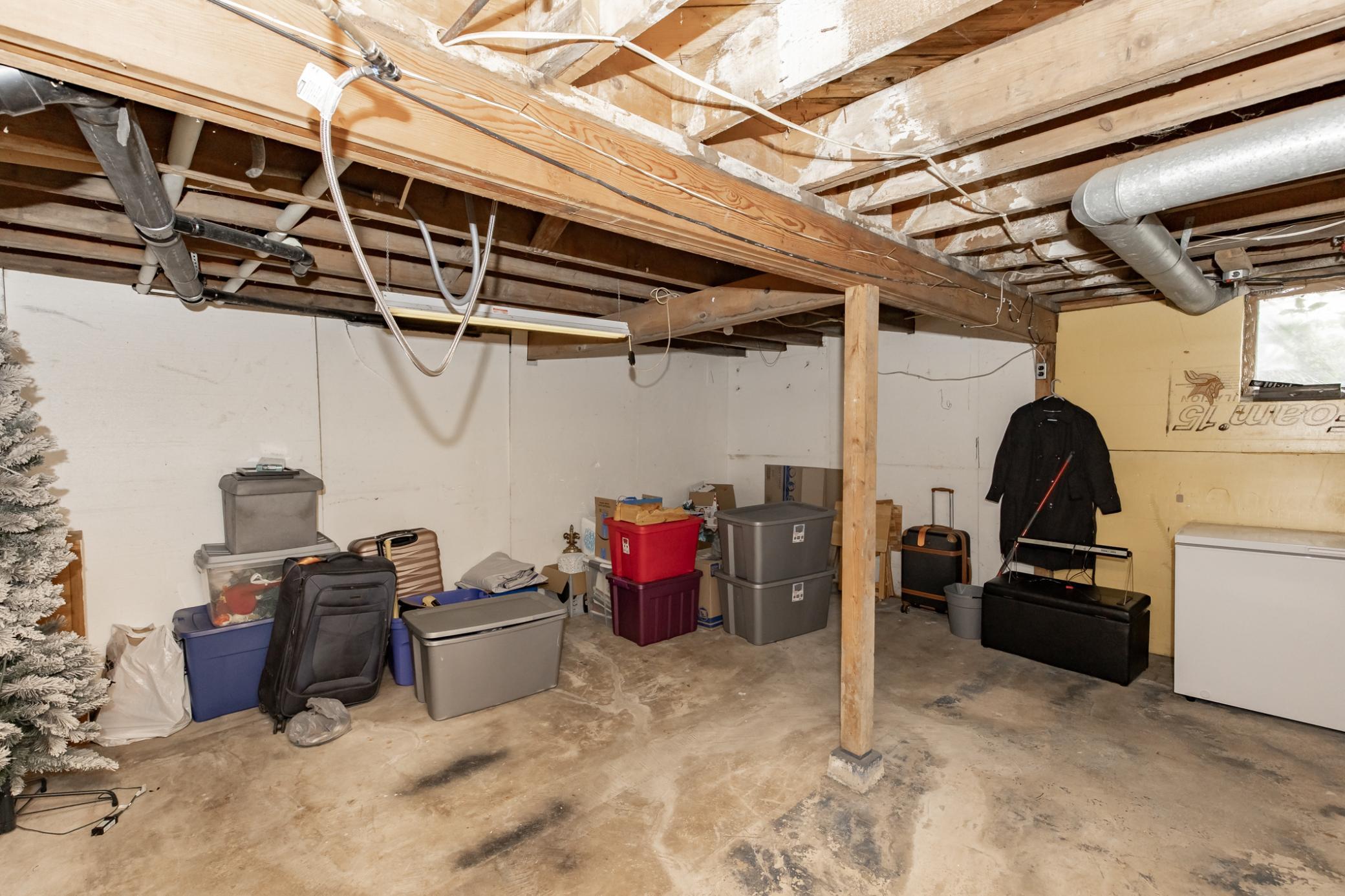522 E Adolphus Avenue Property Photo 58