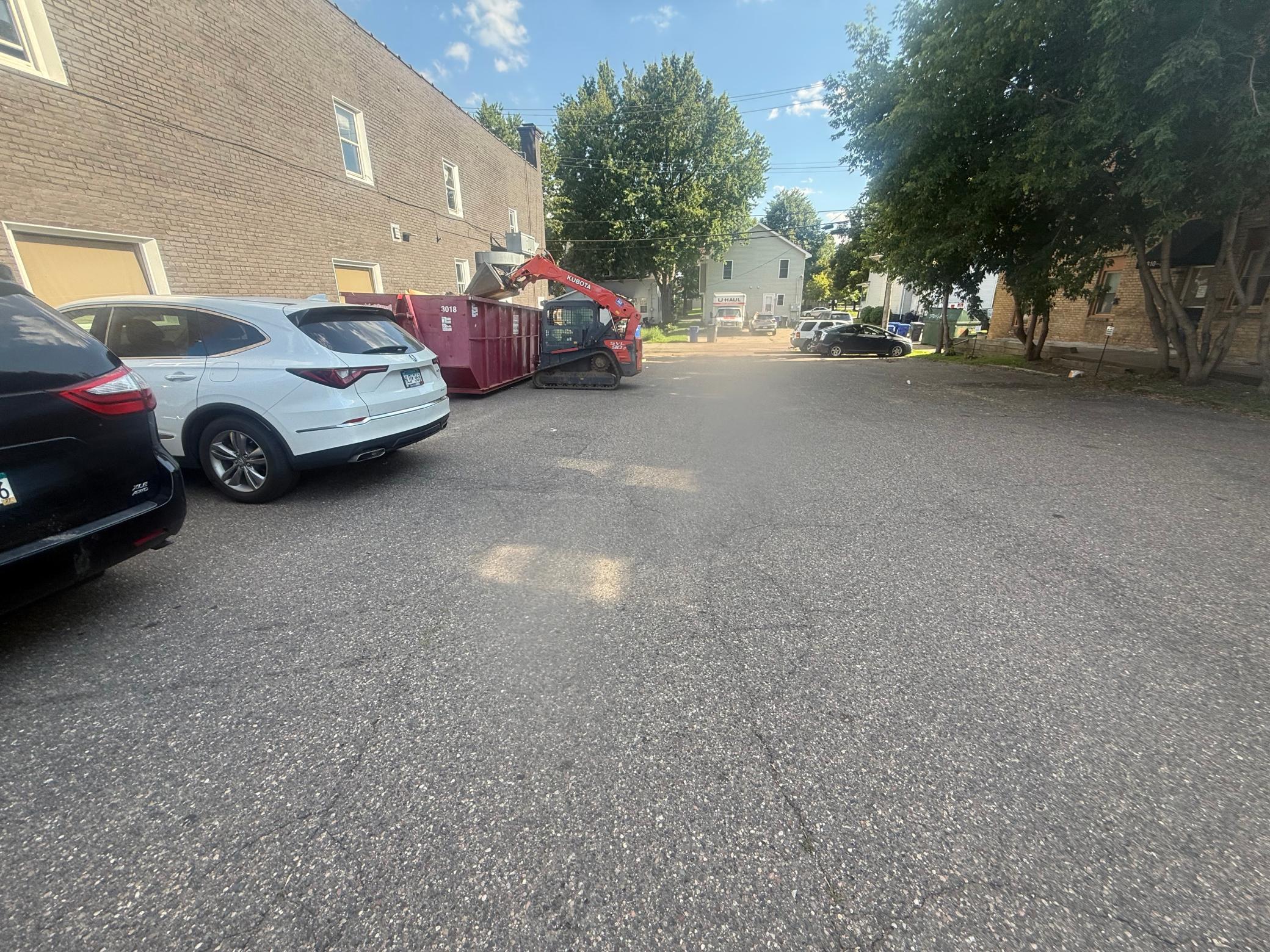 302 University Avenue W Property Photo 2