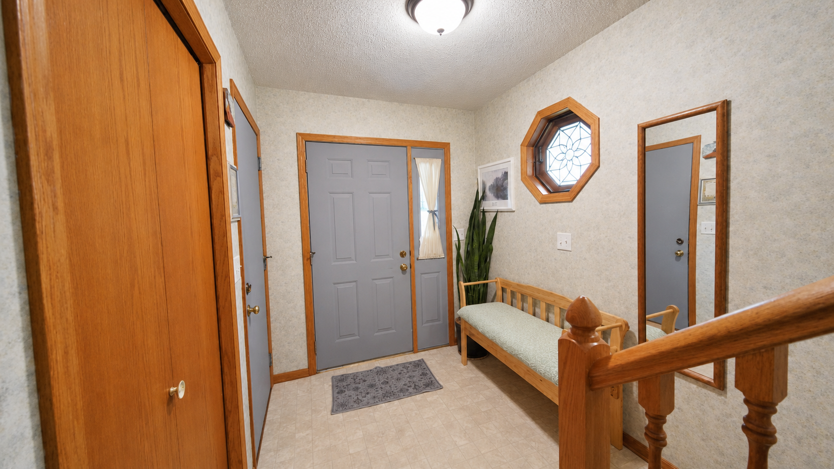 940 Douglas Court Property Photo 7