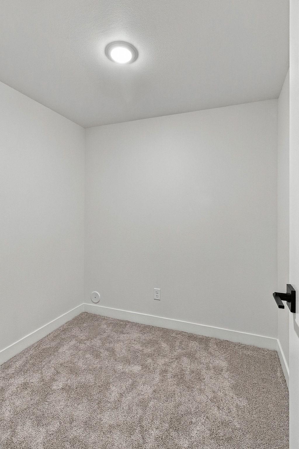 6343 68th Street S Property Photo 27