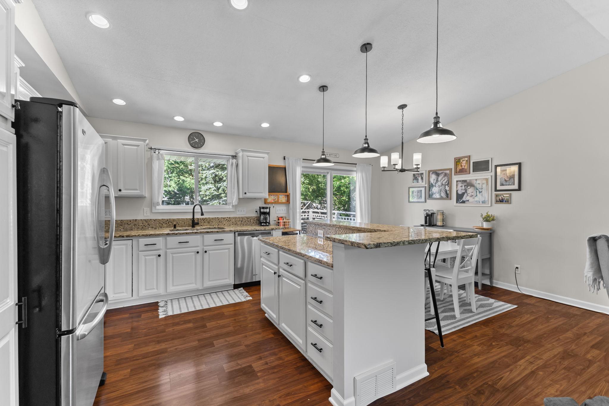 2449 Pearson Parkway Property Photo 1