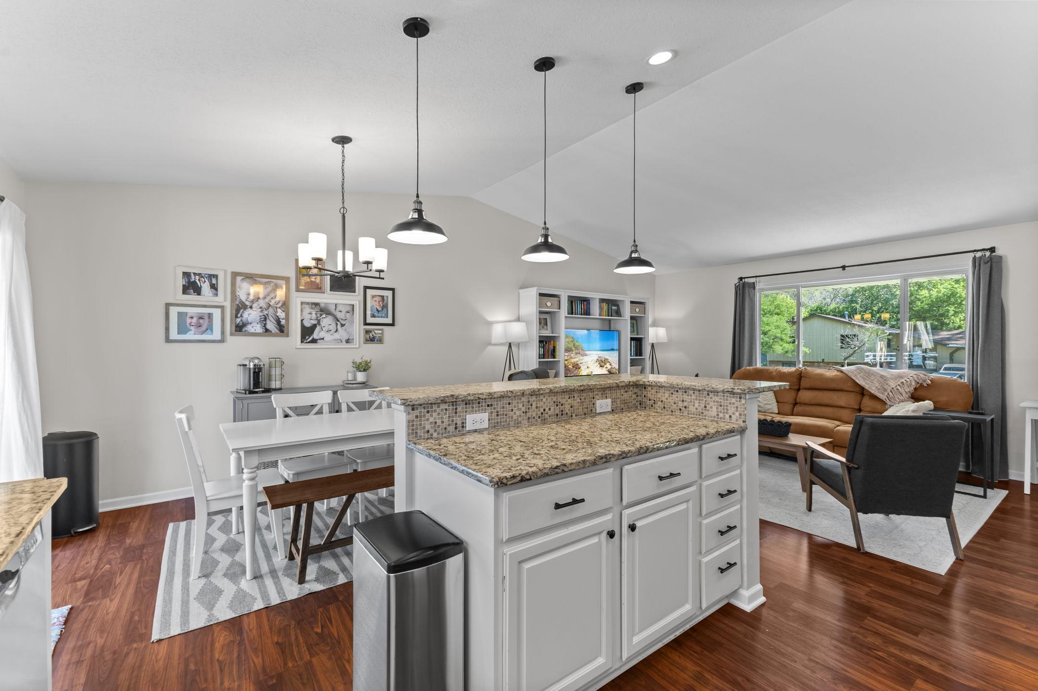 2449 Pearson Parkway Property Photo 13