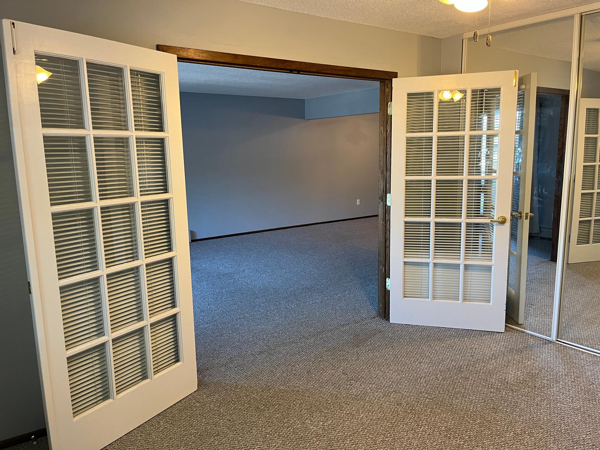 4371 Wilshire Boulevard 305 Property Photo 10