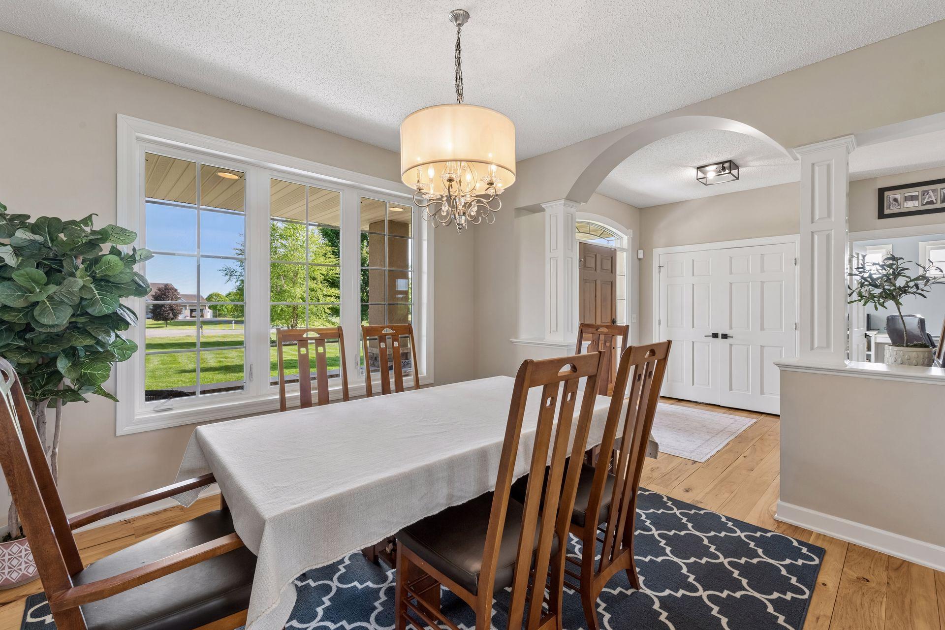 6025 Century Lane Property Photo 9