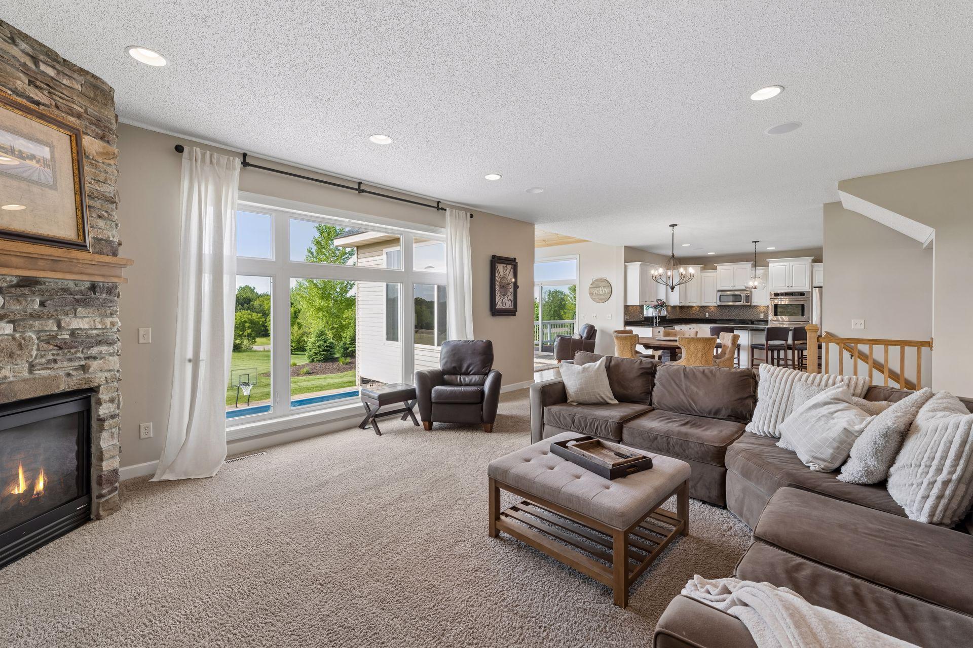 6025 Century Lane Property Photo 14