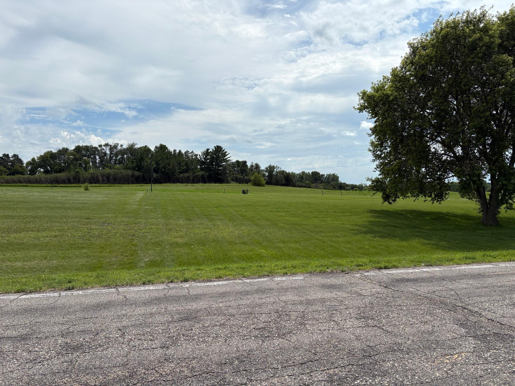 404 Prairie Circle Property Photo 7