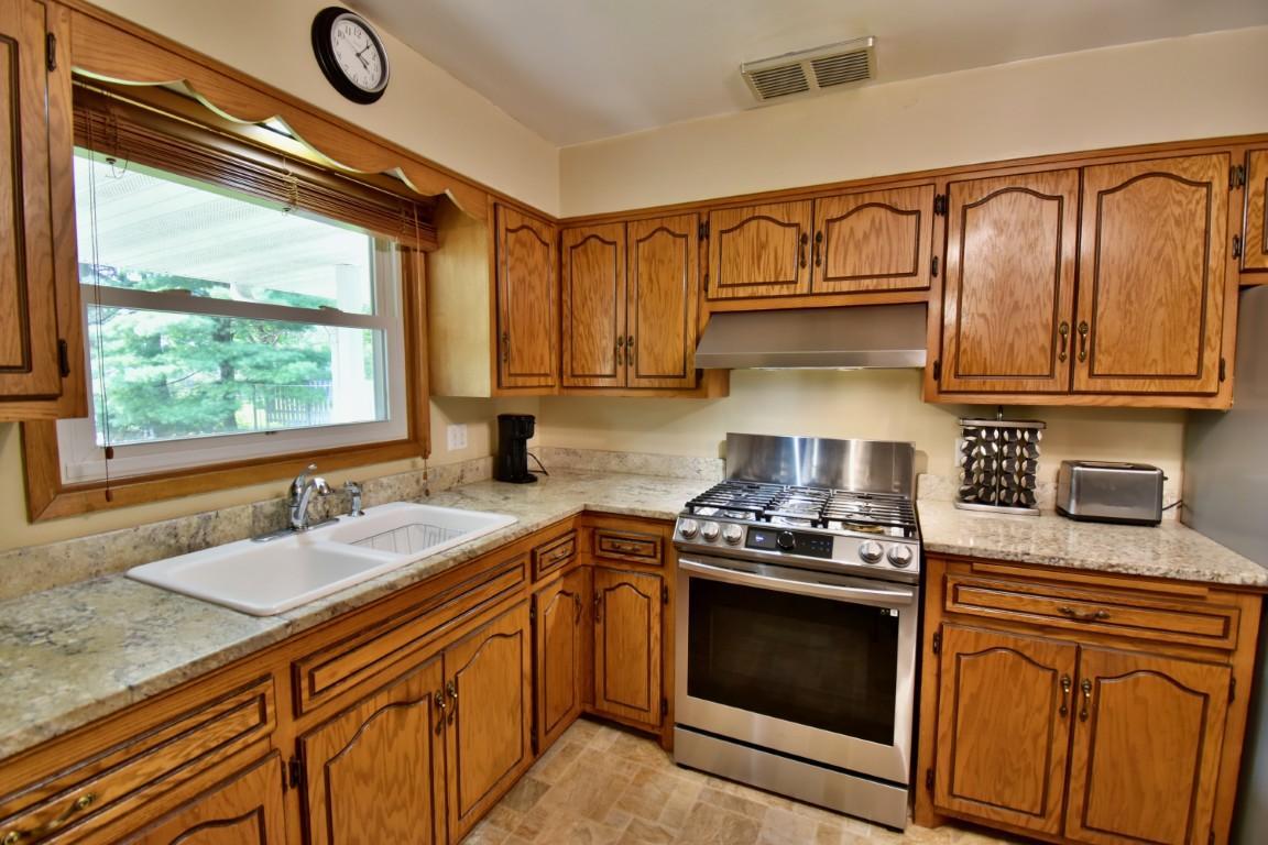 2305 10th Avenue S Property Photo 7