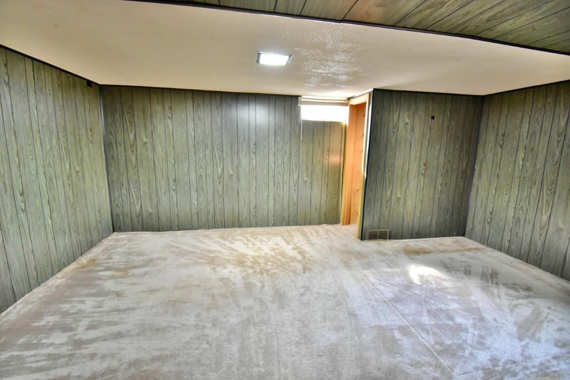 2305 10th Avenue S Property Photo 25