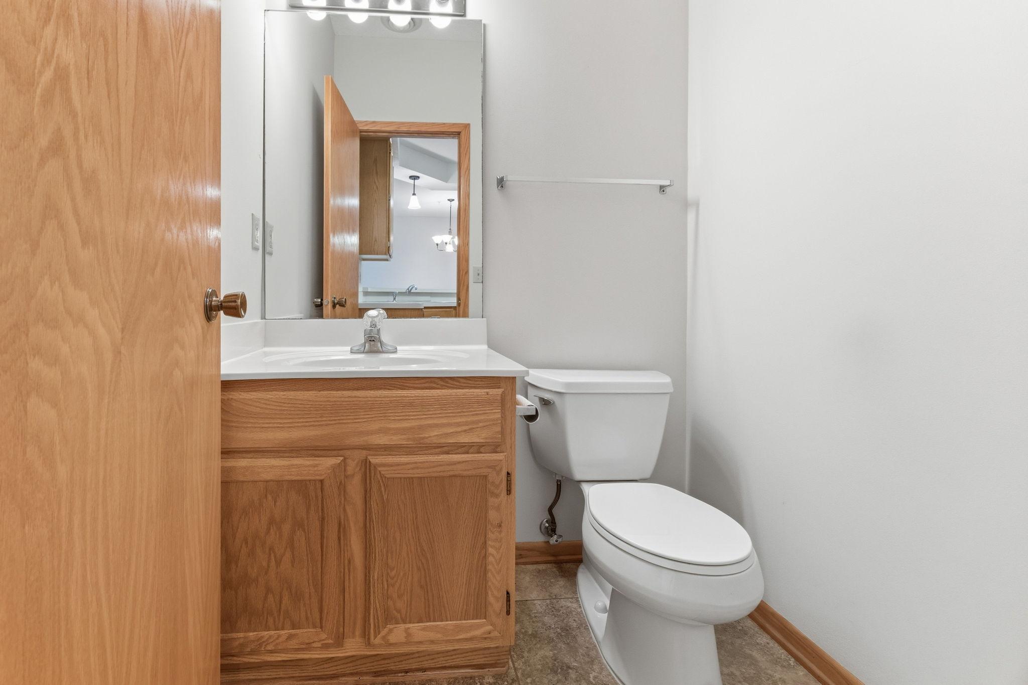 2280 Ranchview Lane N 27 Property Photo 14