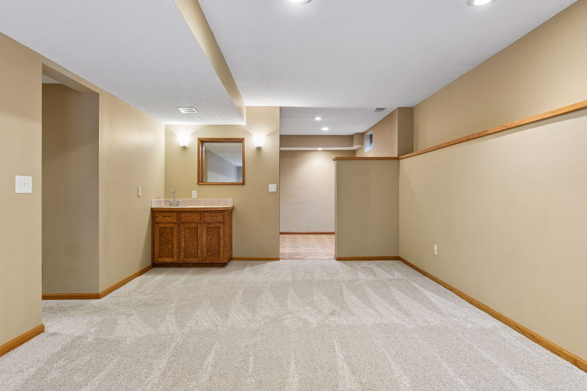 1929 Woodstone Drive Property Photo 33