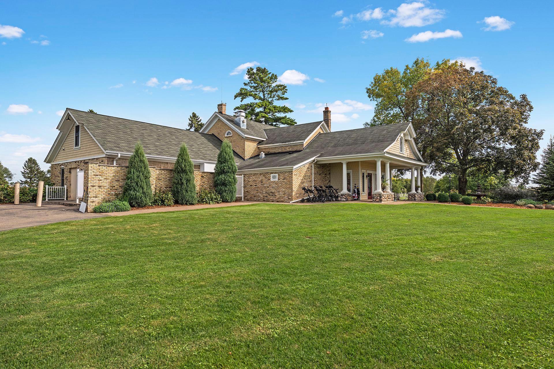 1929 Woodstone Drive Property Photo 43