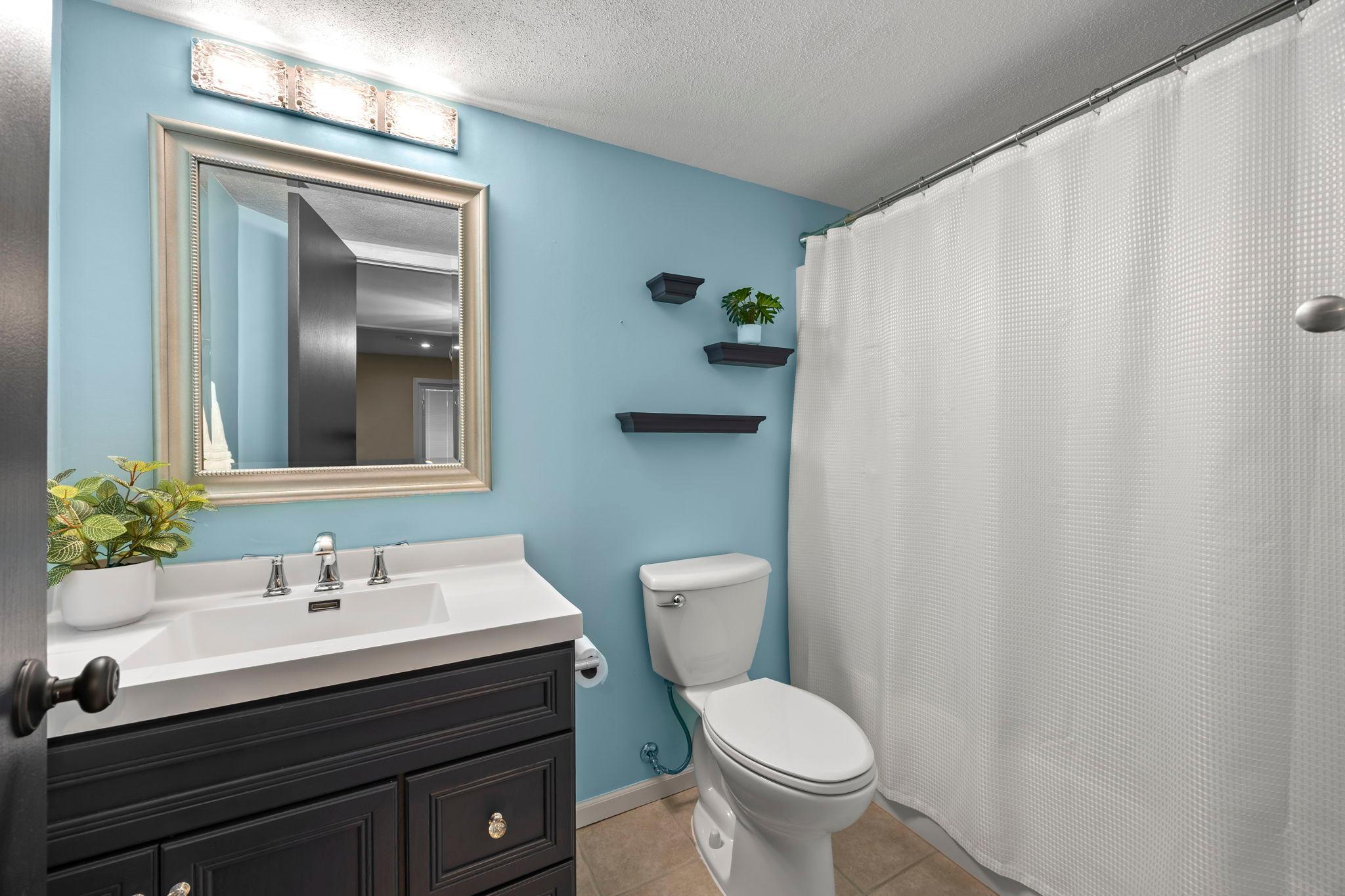 1669 Lakeland Circle Property Photo 40