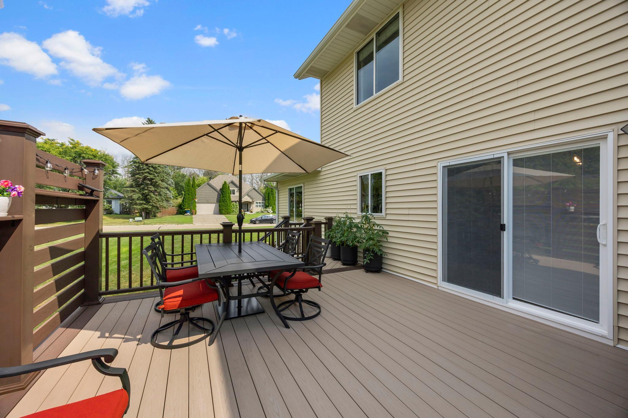 1669 Lakeland Circle Property Photo 44