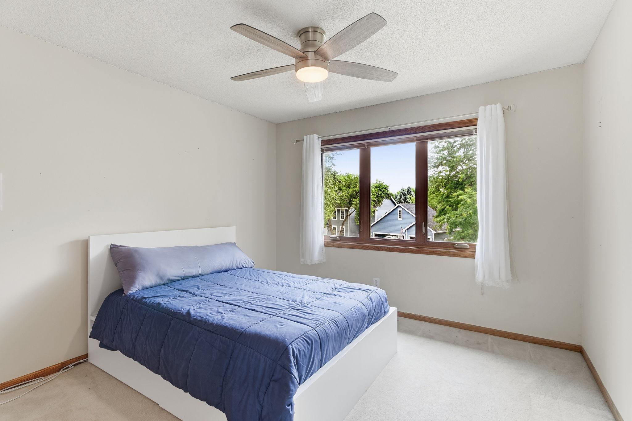 1467 Kings Crest Property Photo 15