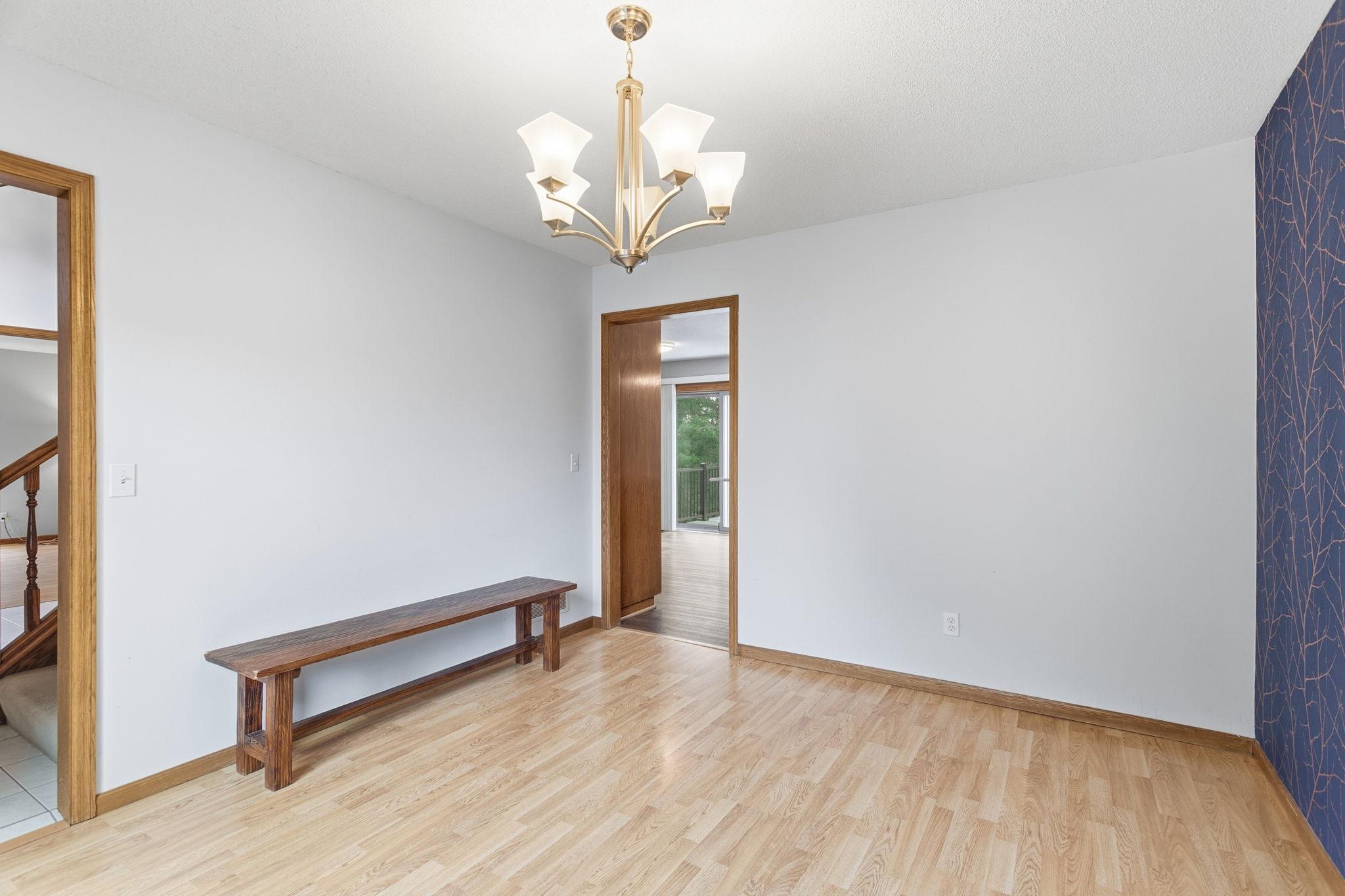 1467 Kings Crest Property Photo 33