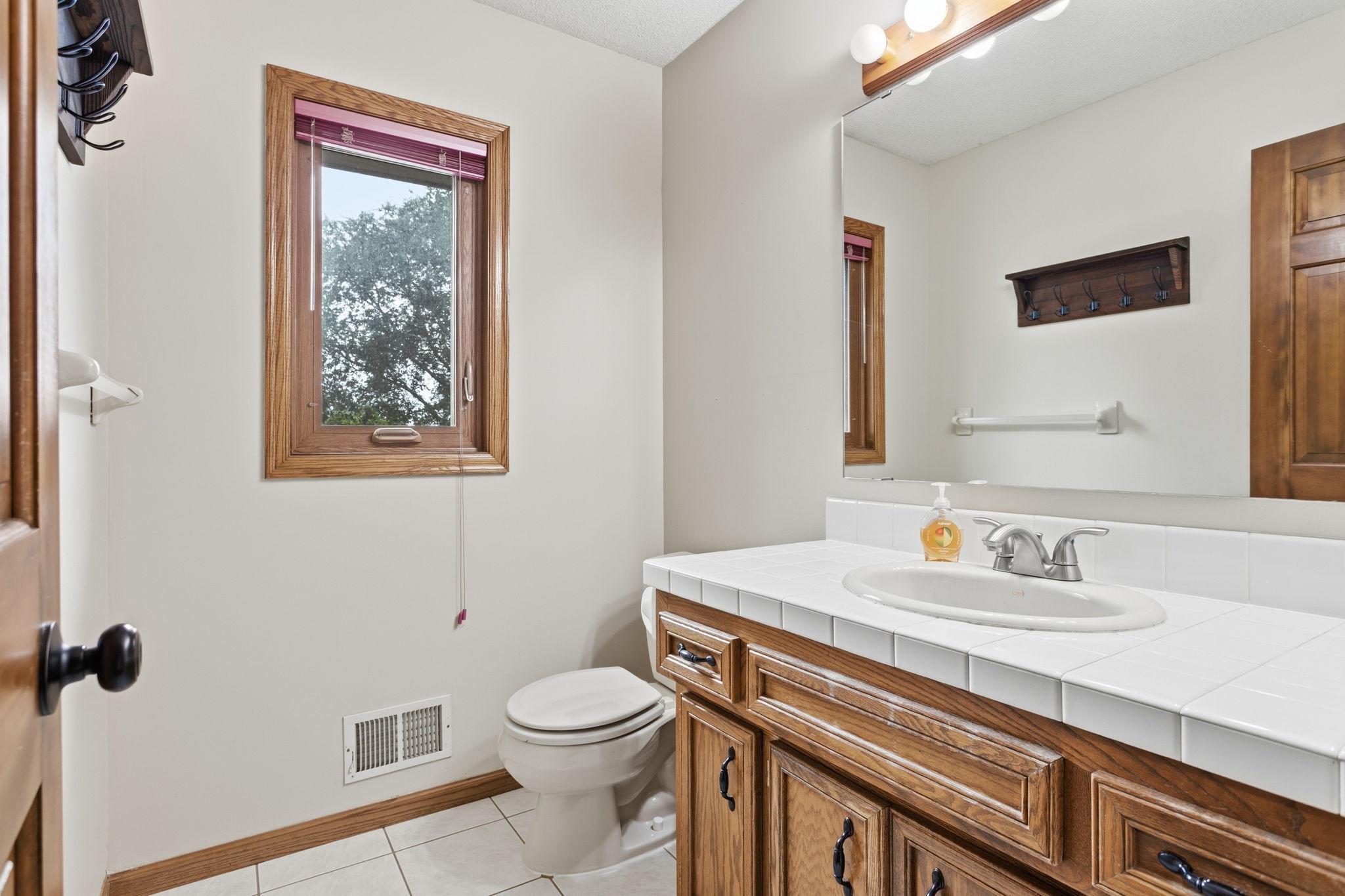 1467 Kings Crest Property Photo 36