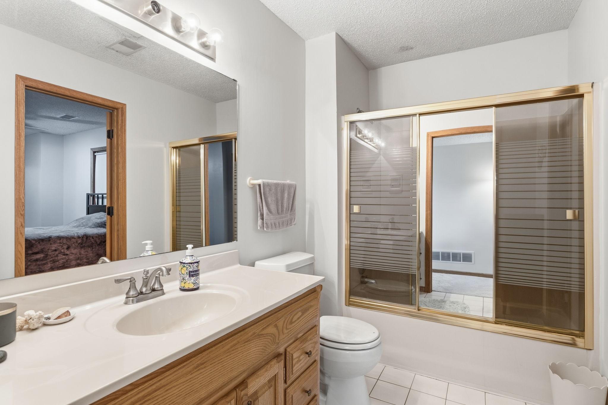 1467 Kings Crest Property Photo 46